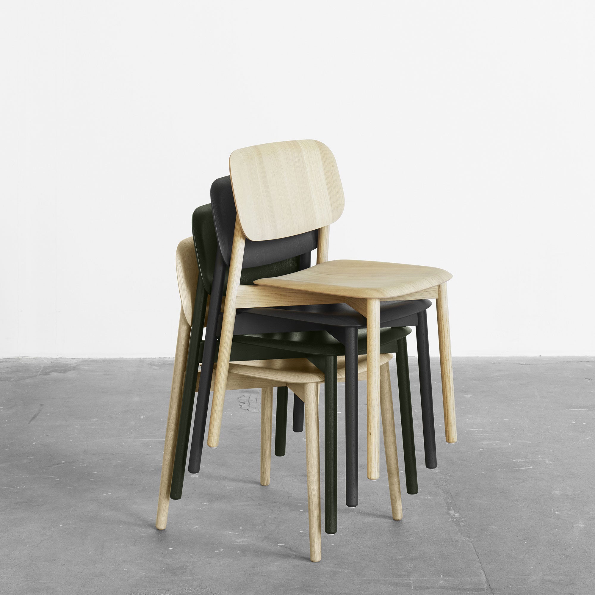 Soft Edge 60 scaun din lemn