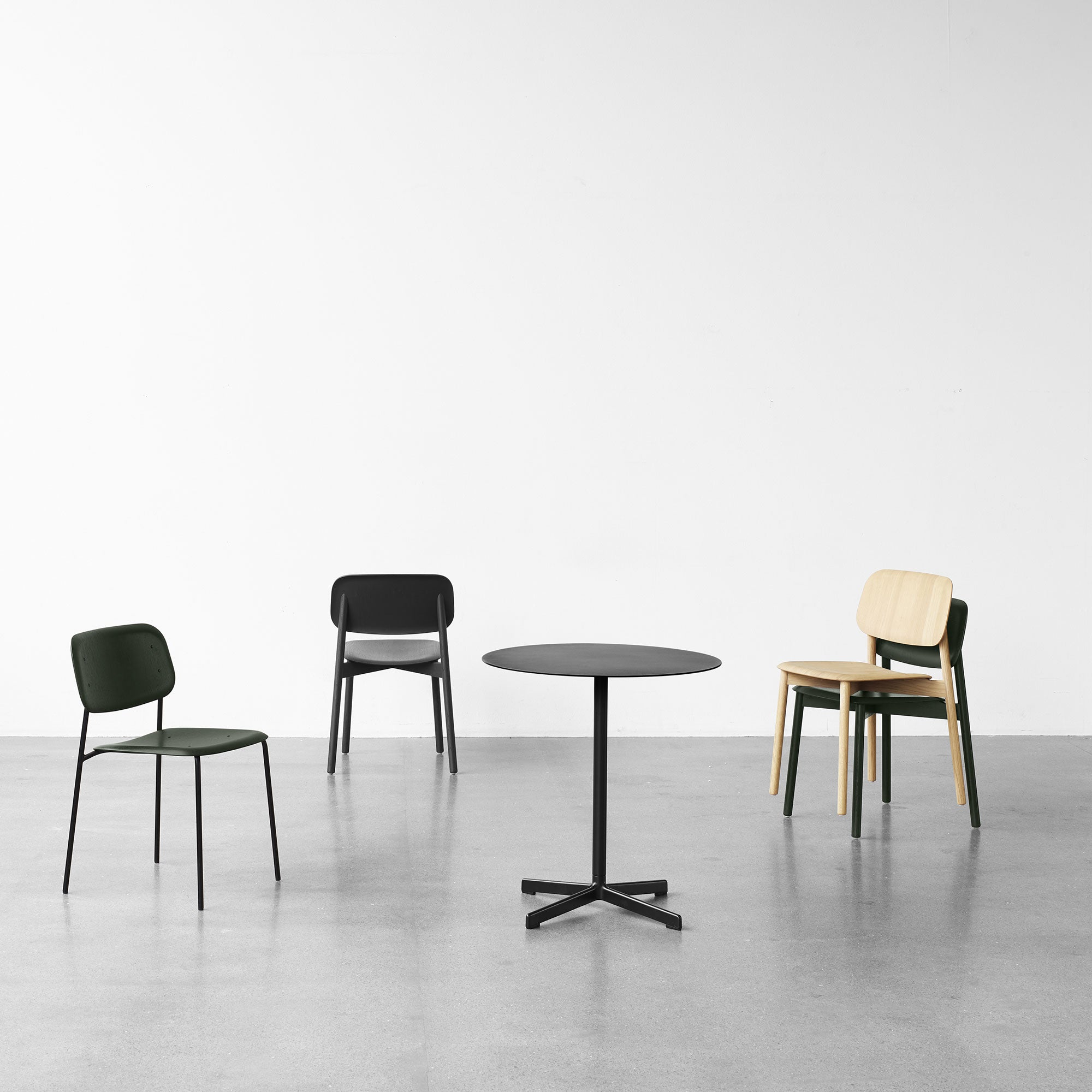 Soft Edge 40 scaun cu baza metalică