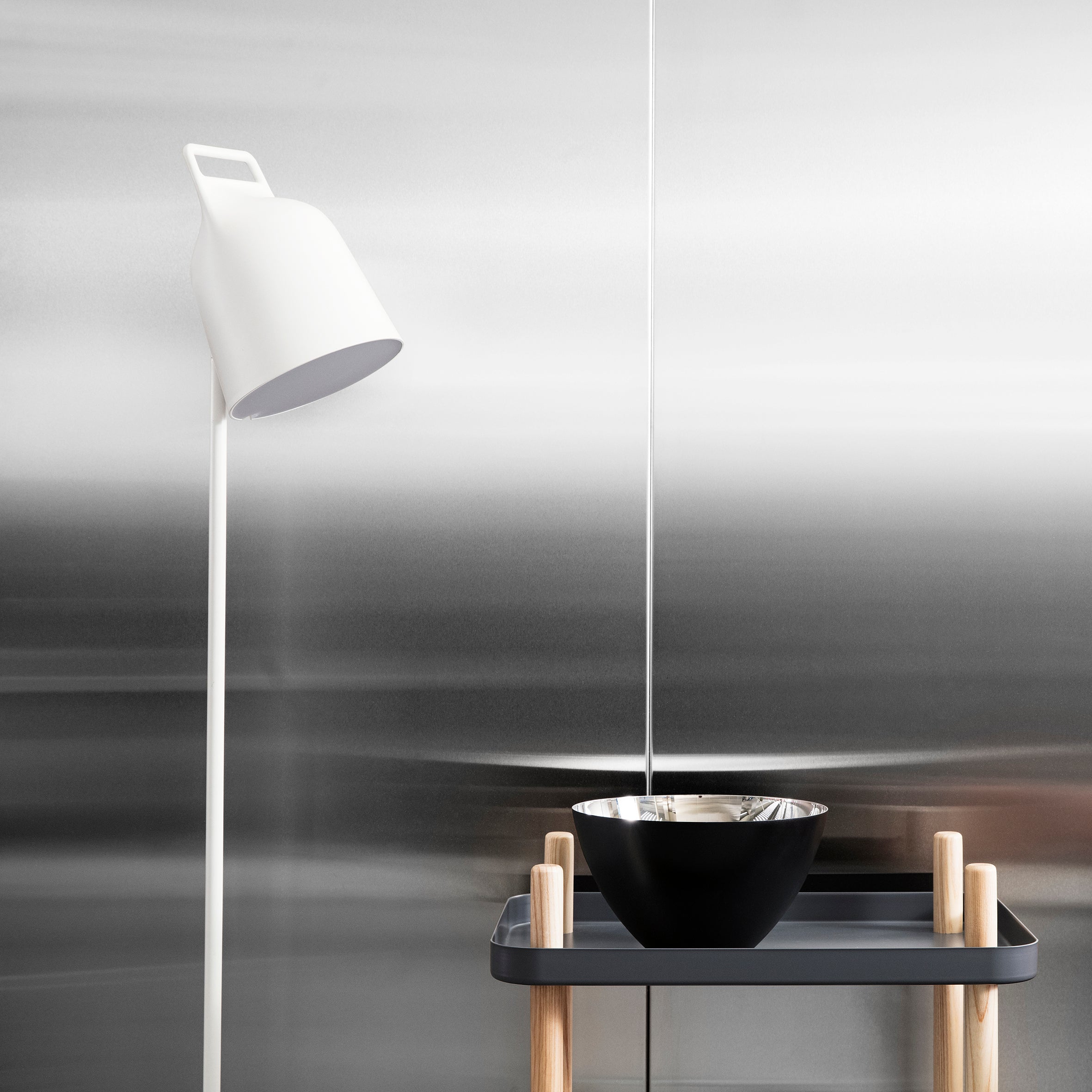 Stage lampă de podea