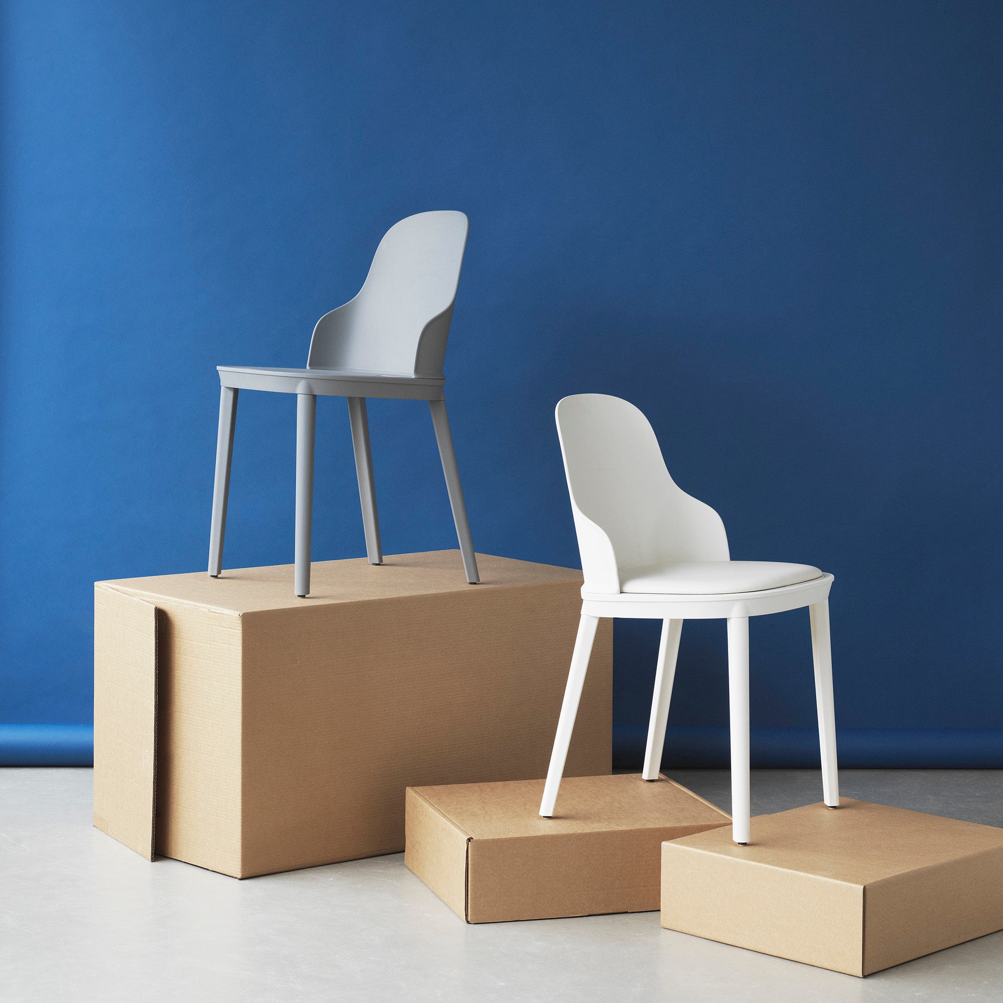 Allez Chair, scaun din plastic cu șezutul tapițat