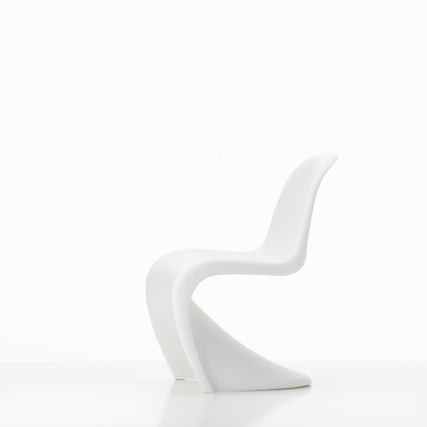 Panton Chair Junior scaun din plastic