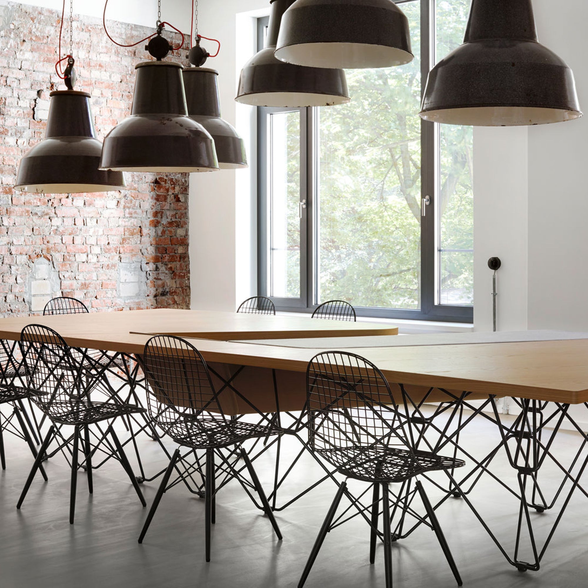 Eames Wire DKW scaun netapițat