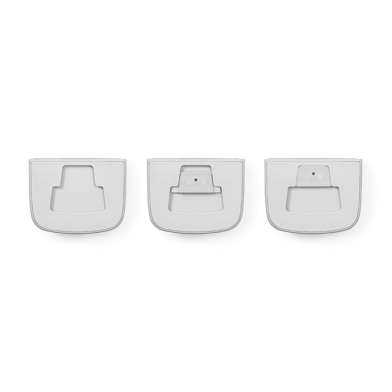 Pocket Organizer, un raft-buzunar informal din plastic produs de Normann Copenhagen