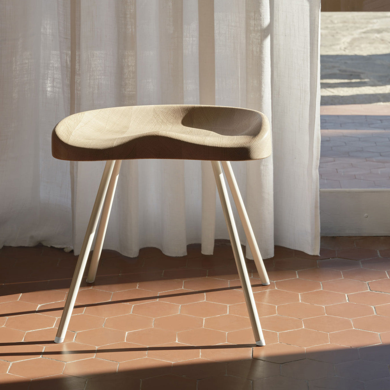 Tabouret N° 307