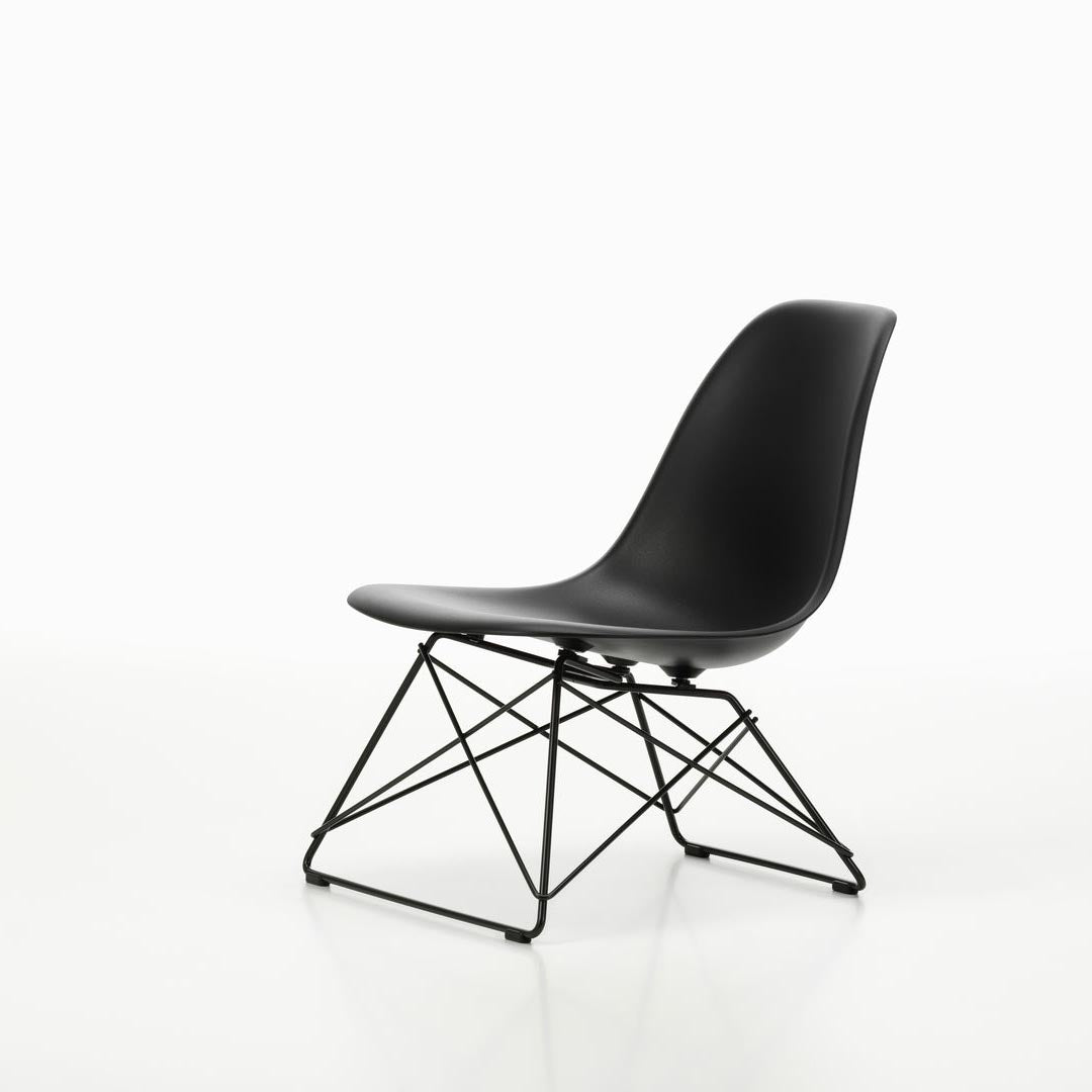 Eames Plastic LSR