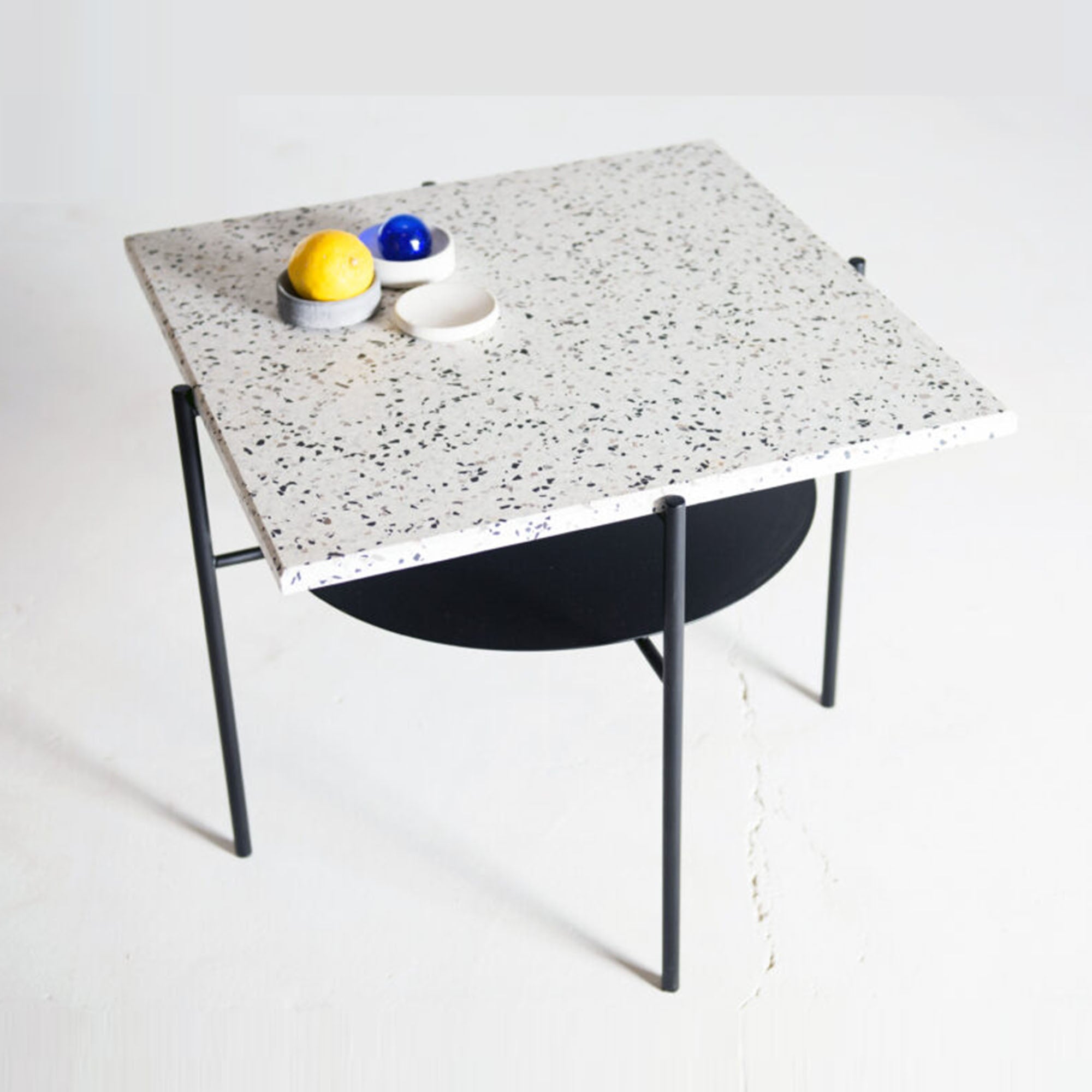 Confetti Coffee Table, măsuță de cafea pătrată 63x63 cm