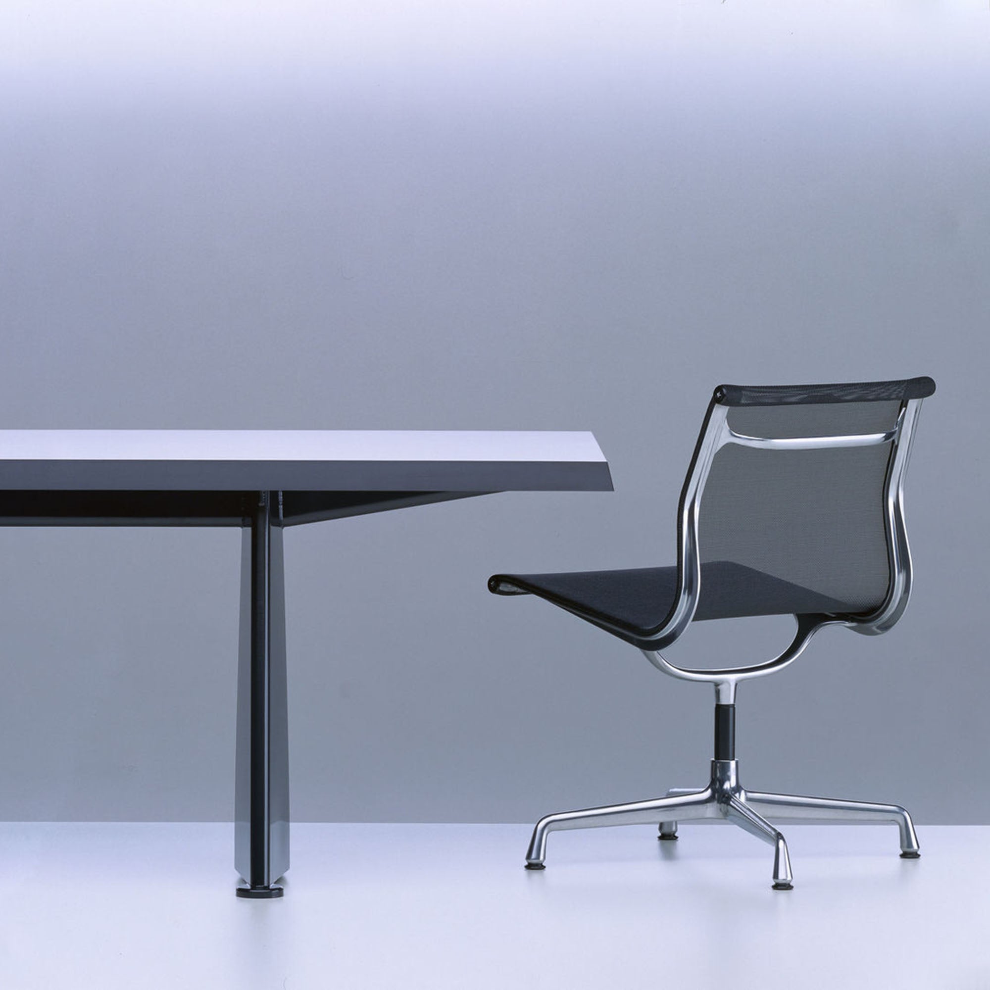 Trapèze, masă de dining