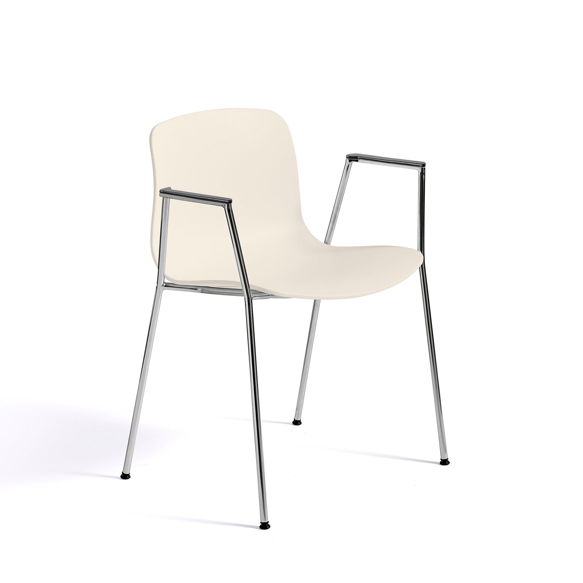 About A Chair 18 scaun de dining cu cotiere