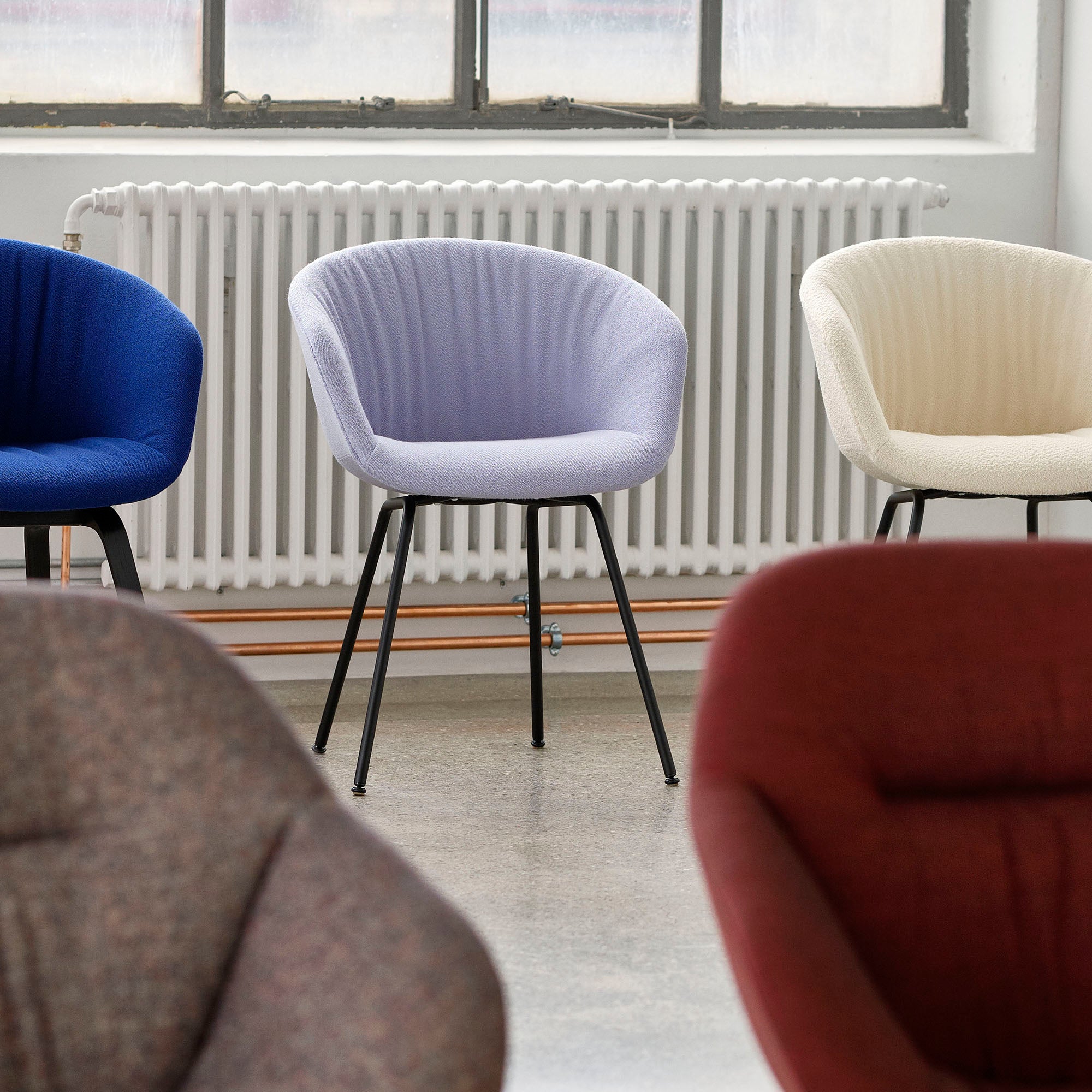 About A Chair 27 Soft scaun de dining tapițat