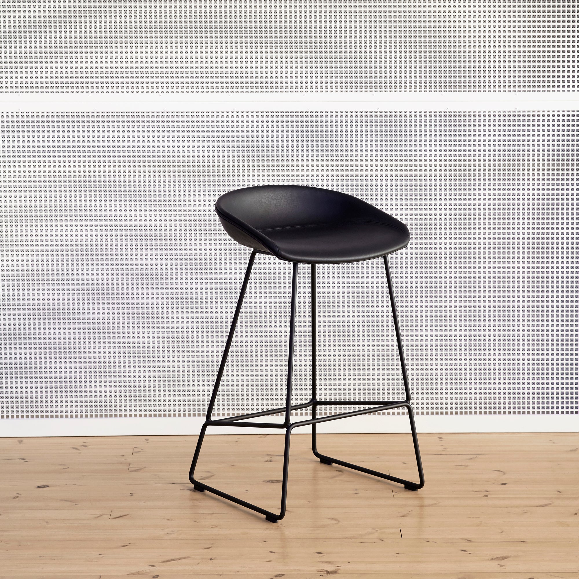 About A Stool 39 scaun de bar tapițat