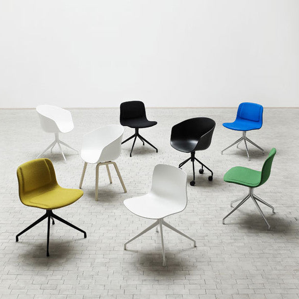 About a chair 52, un scaun de birou produs de HAY