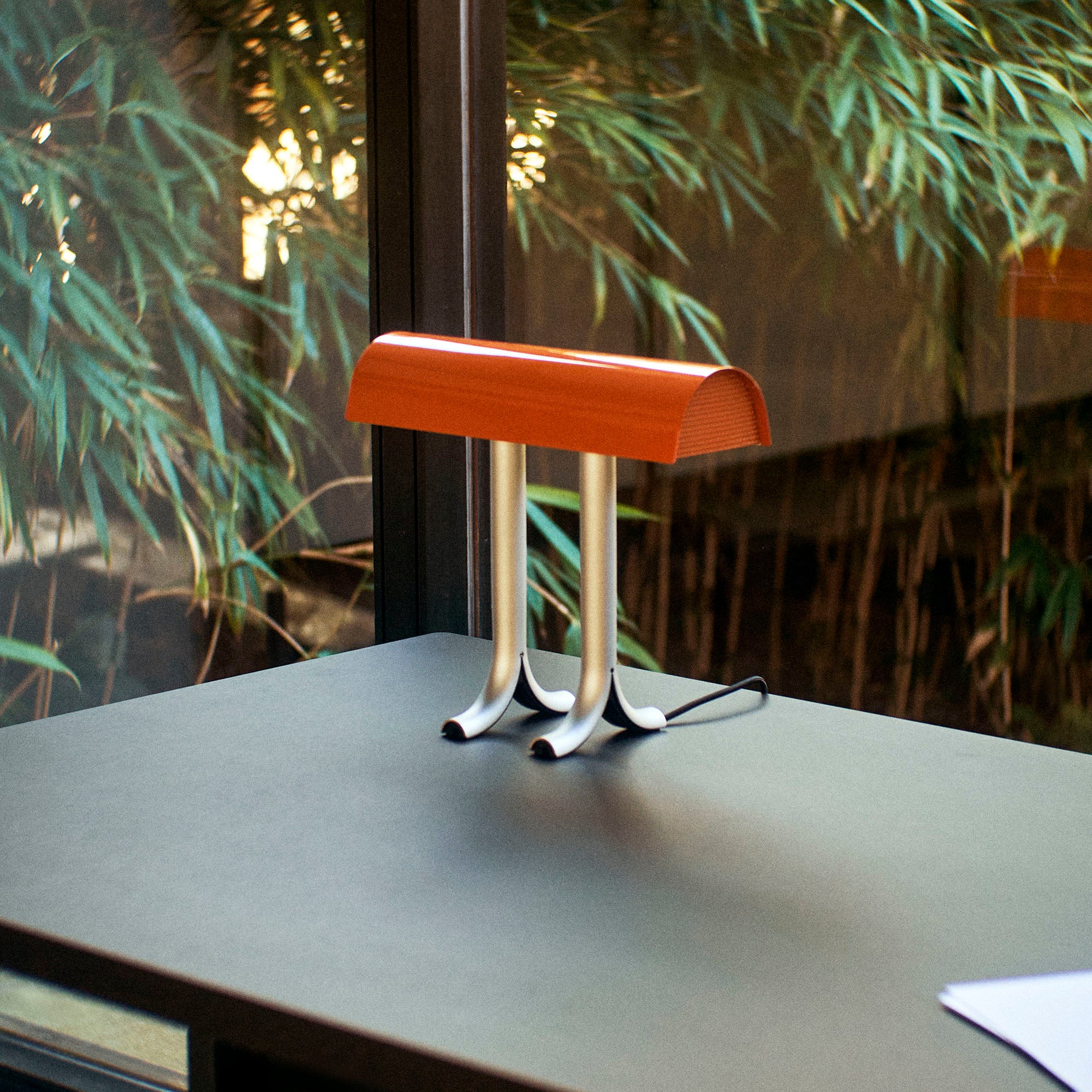 Anagram lampă de masă sau birou