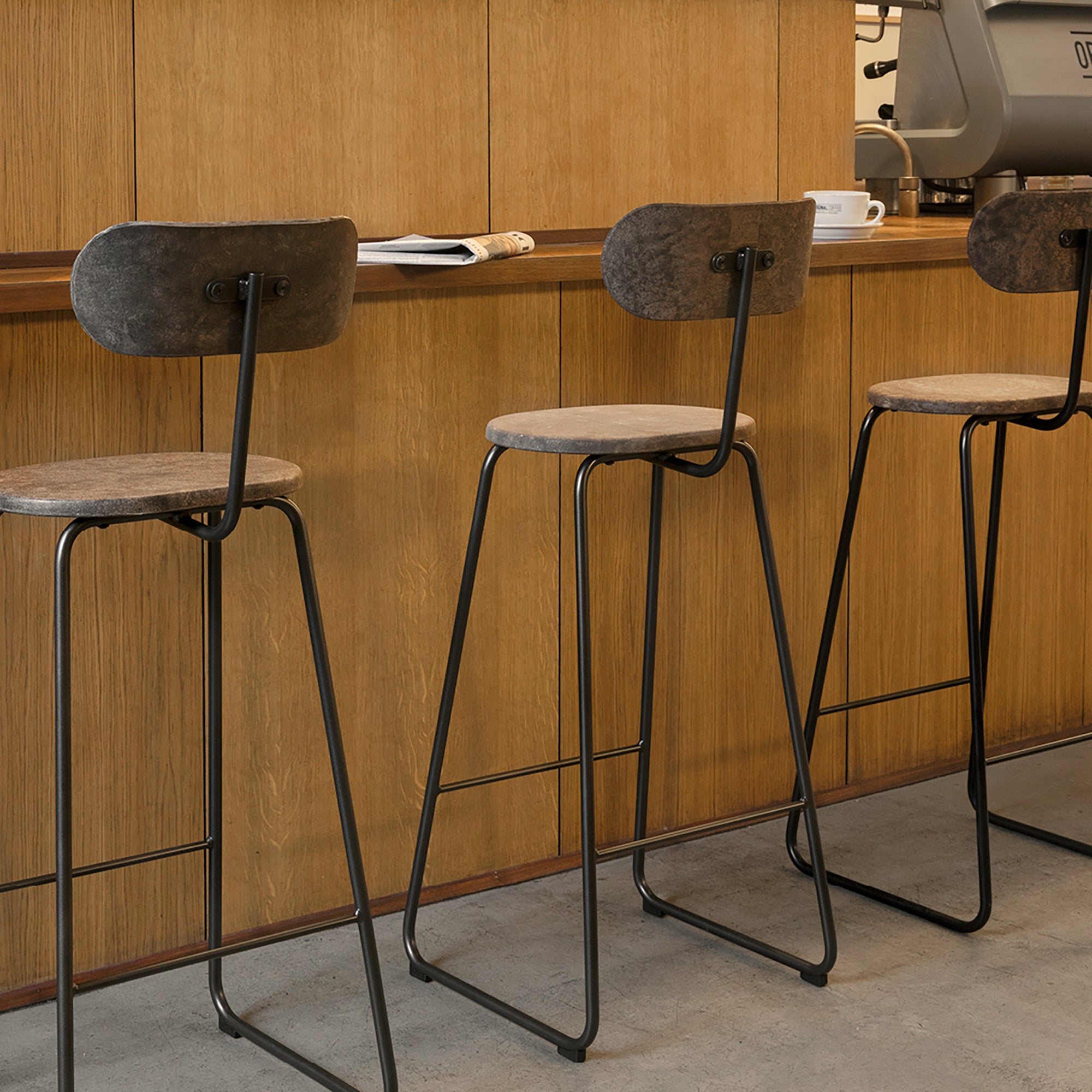 Earth Stool Backrest, scaun de bar