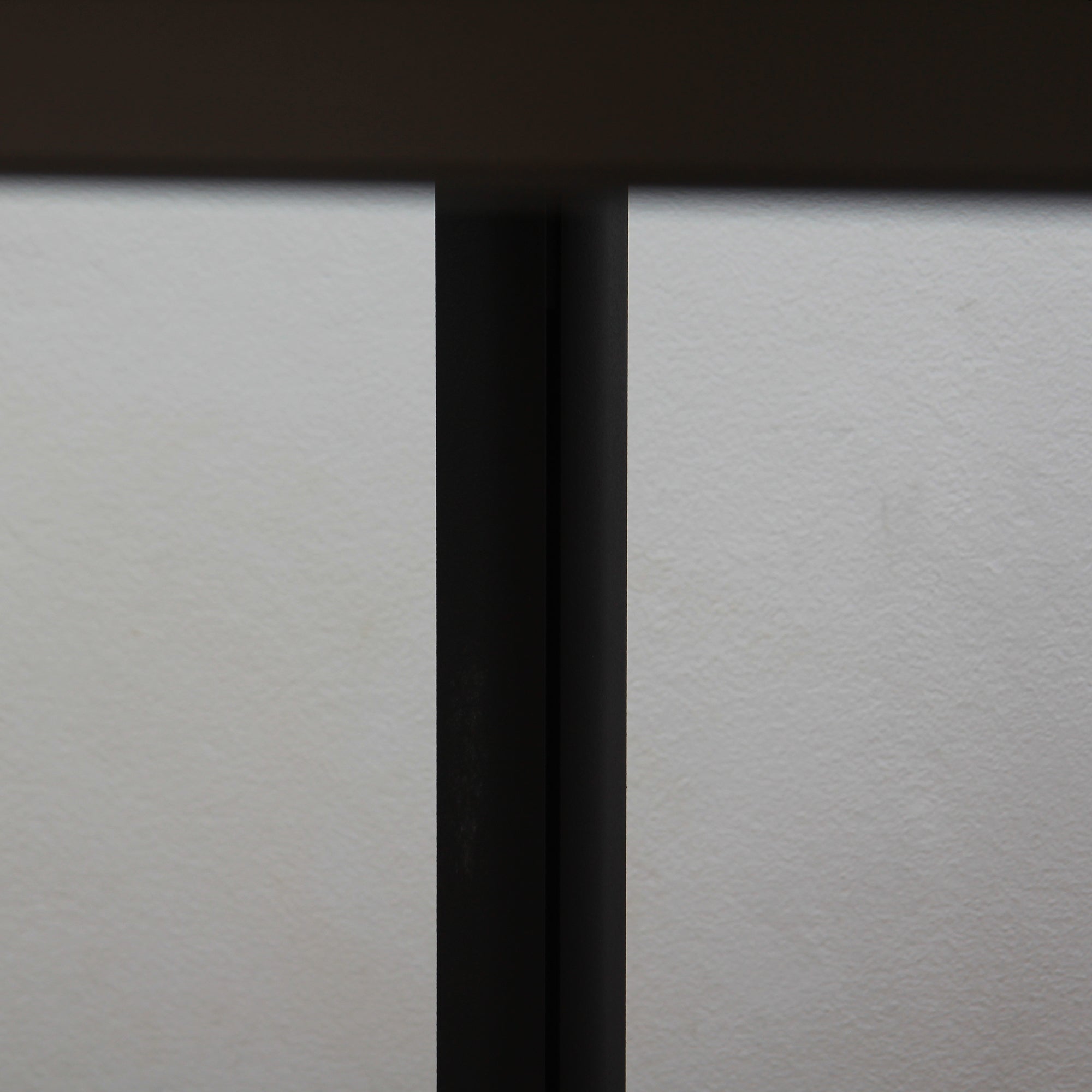 New Order birou, produs expus în showroom