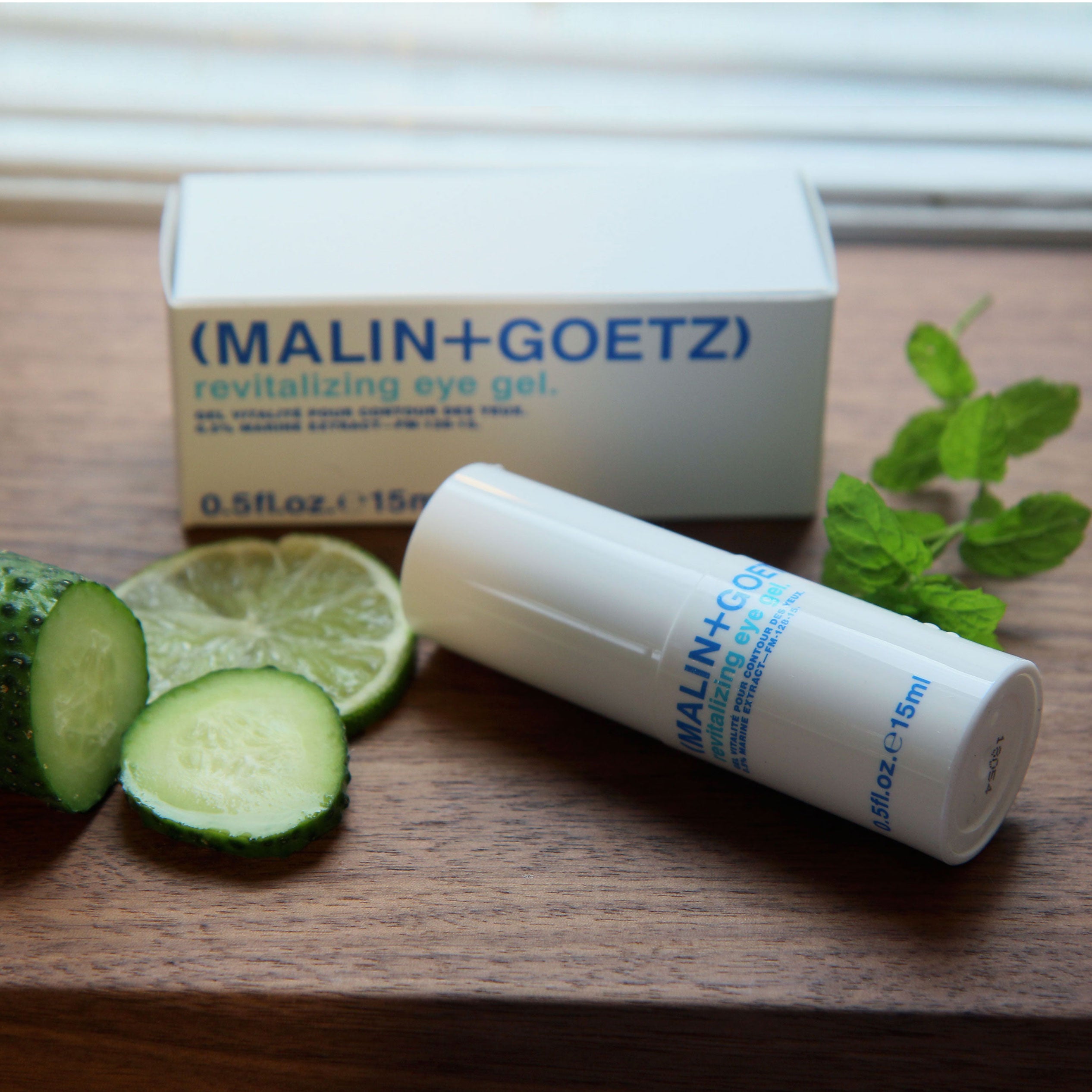 Gel revitalizant pentru ochi