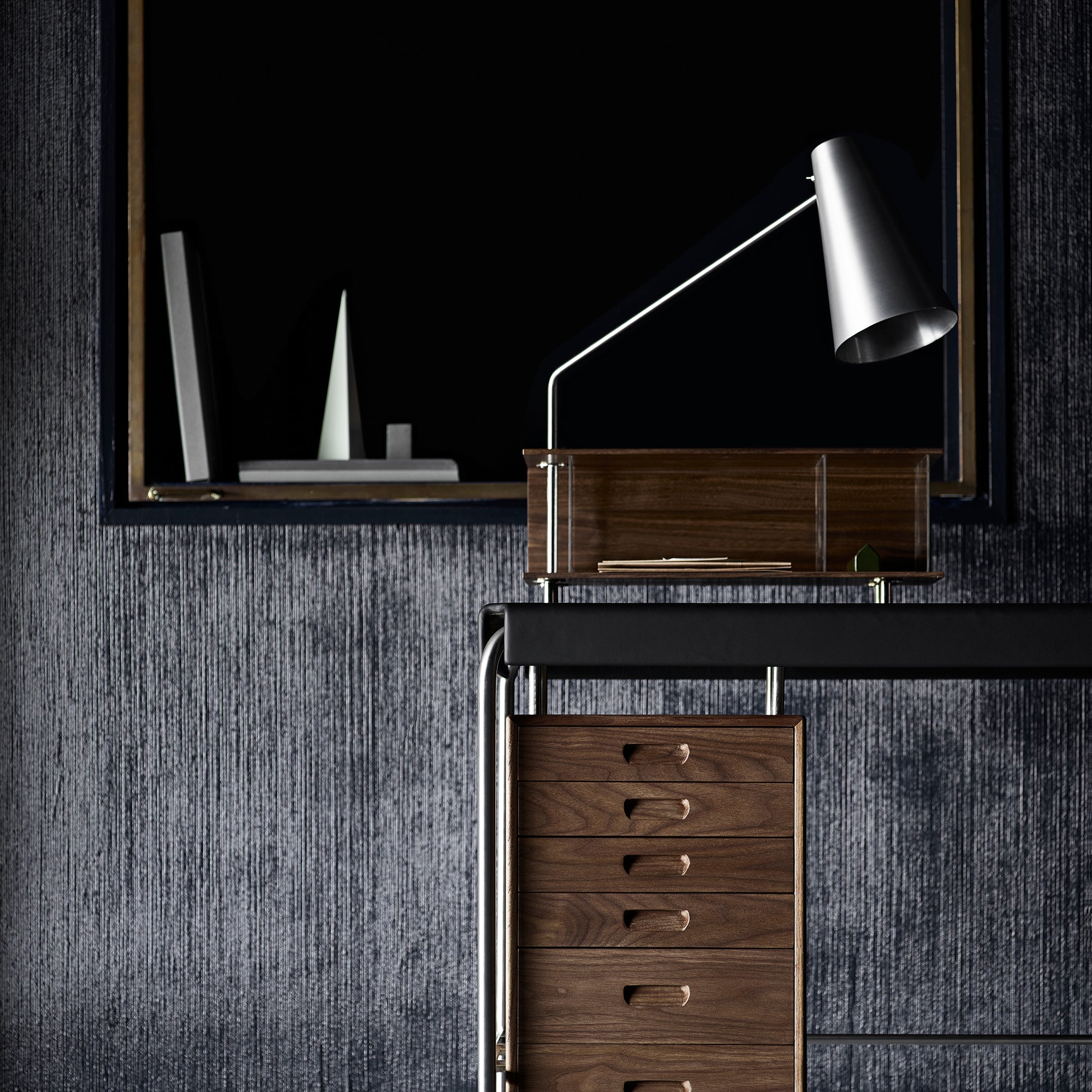 AJ52 Society Table, birou