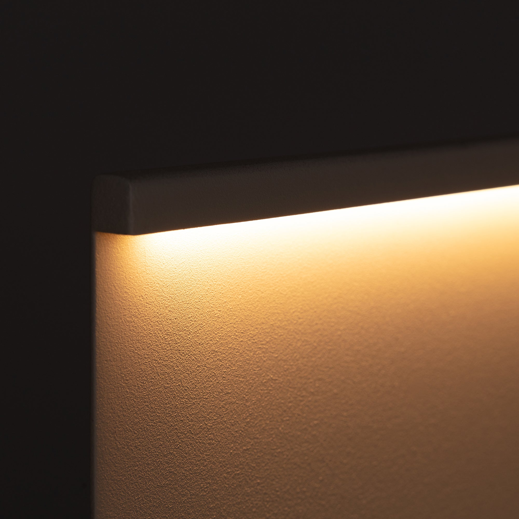 LBM Lamp, lampă de masă