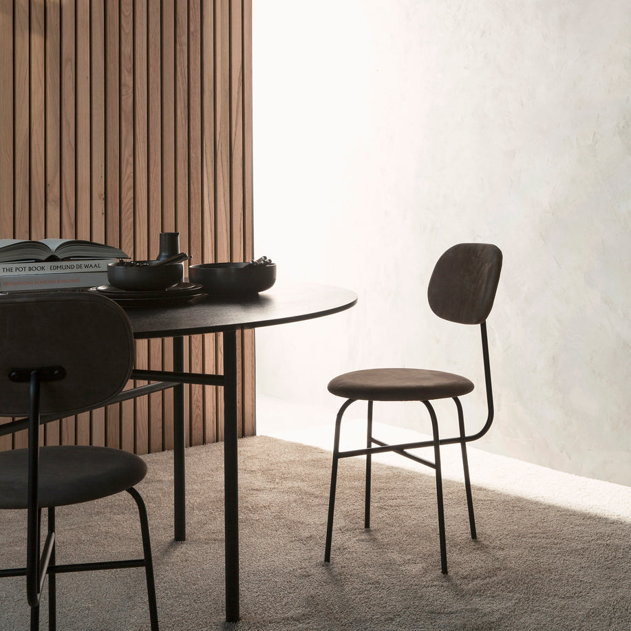 Afteroom plus scaun de dining