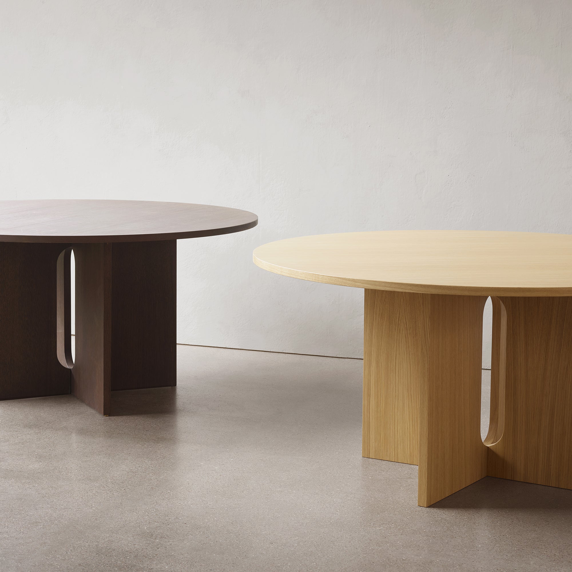 Androgyne masă Ø150 cm