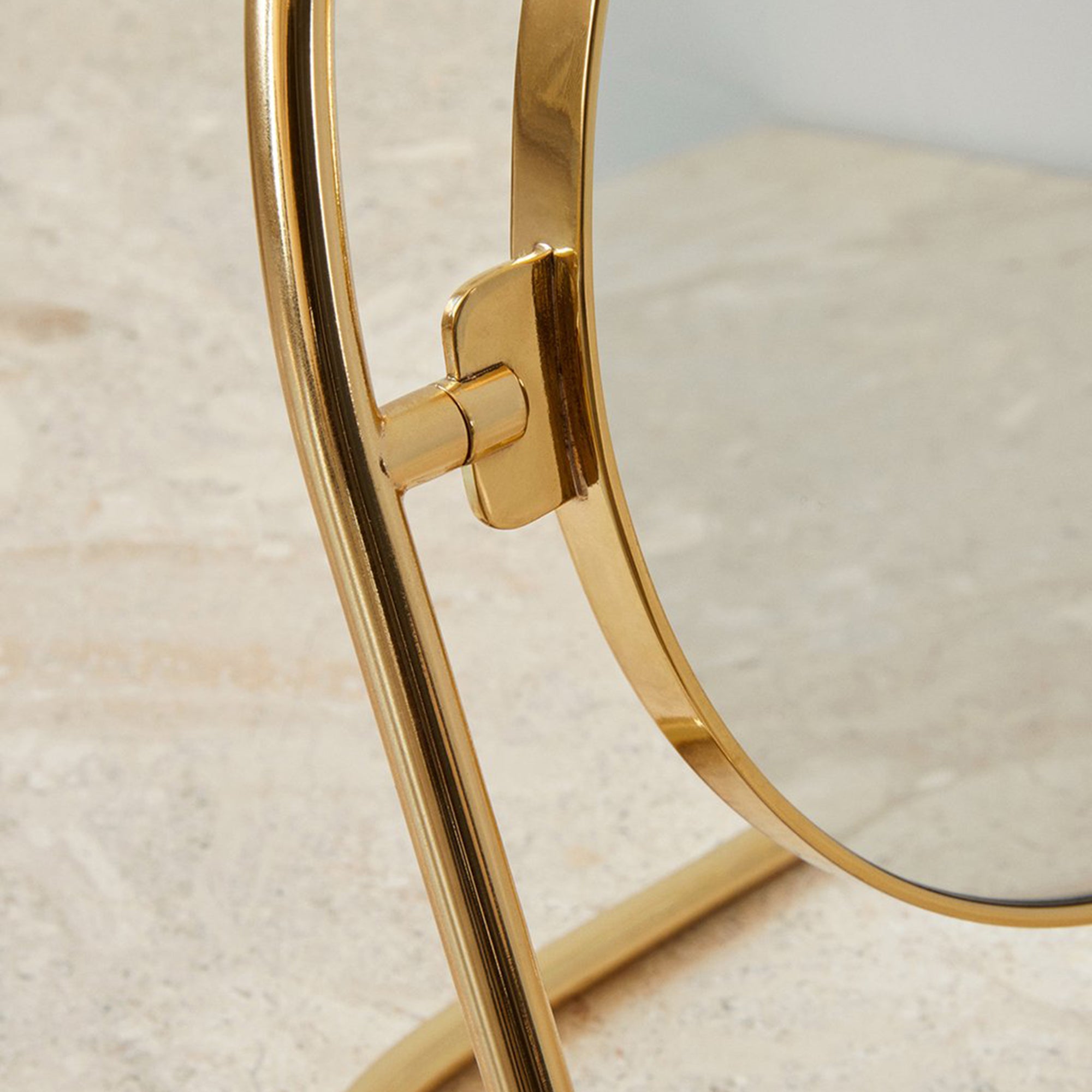 Nimbus oglindă de masă