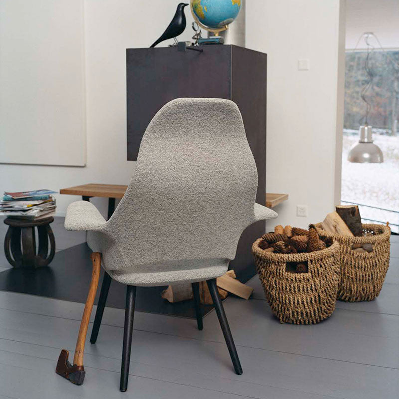 Organic Highback, o piesă clasică creată de Charles și Ray Eames în 1940