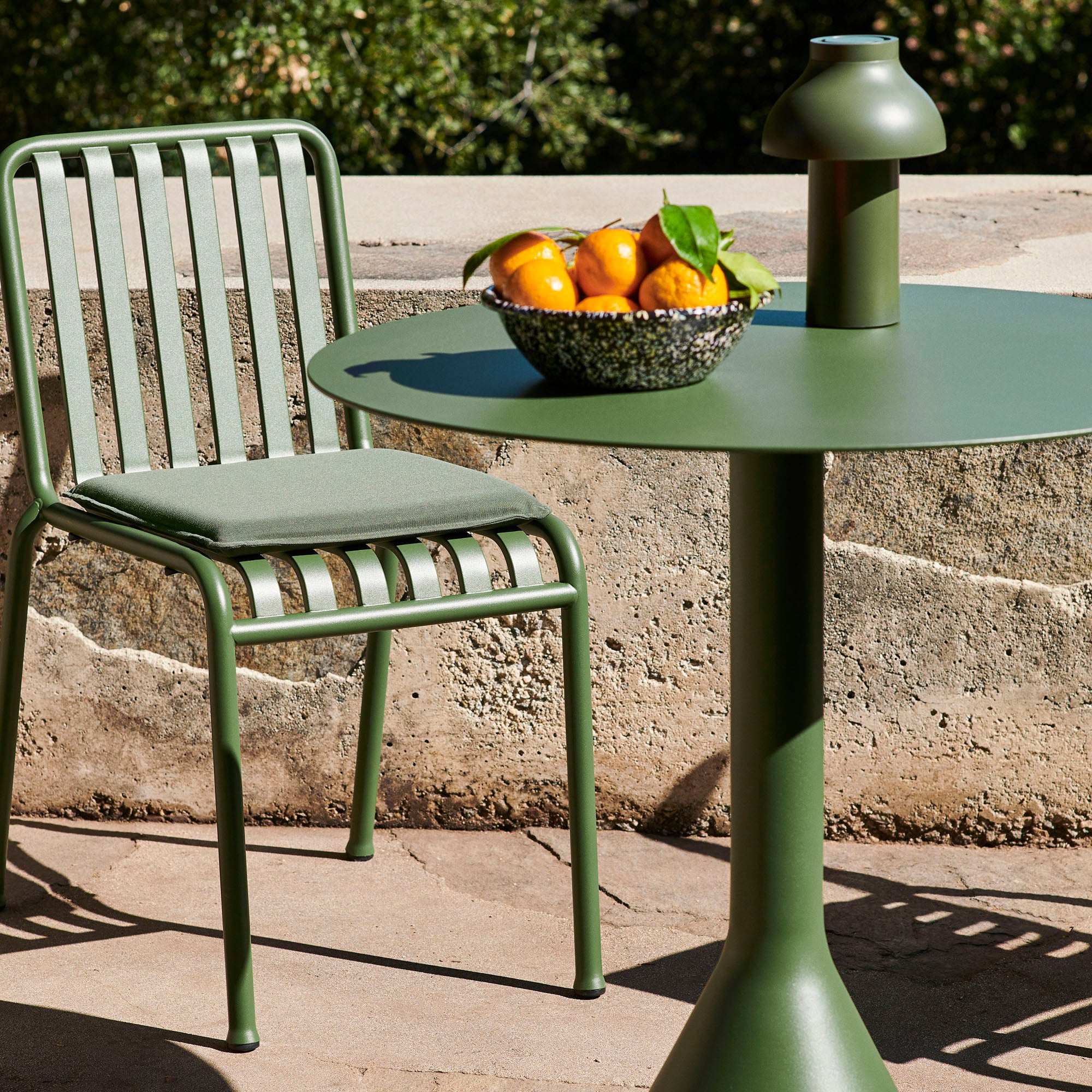 Palissade Cone Table, masă pentru exterior Ø90