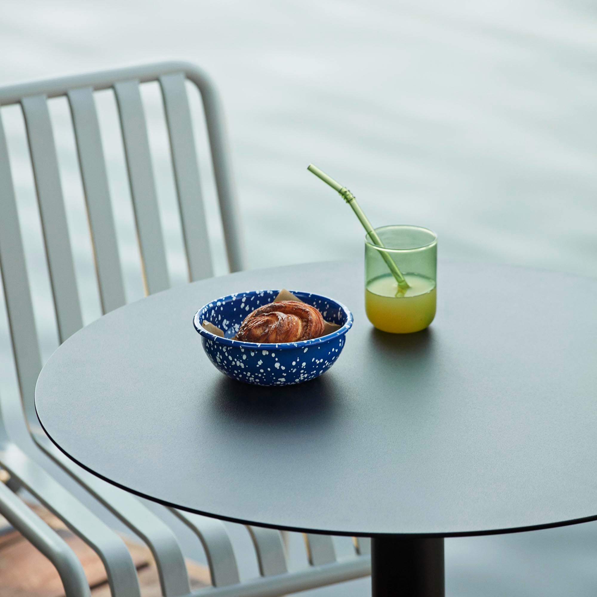 Palissade Cone Table, masă pentru exterior Ø90
