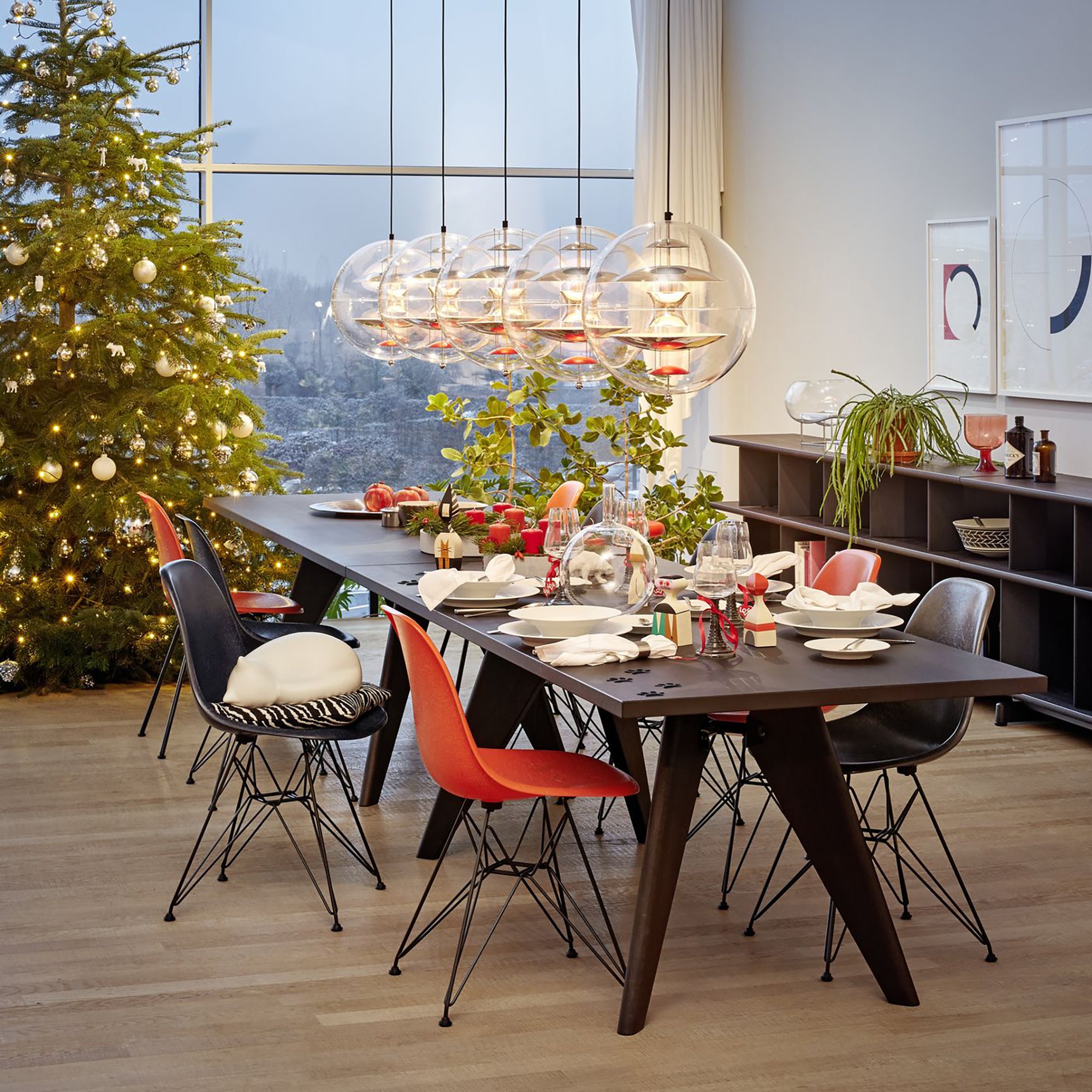 Eames Plastic DSR scaun cu baza cromată