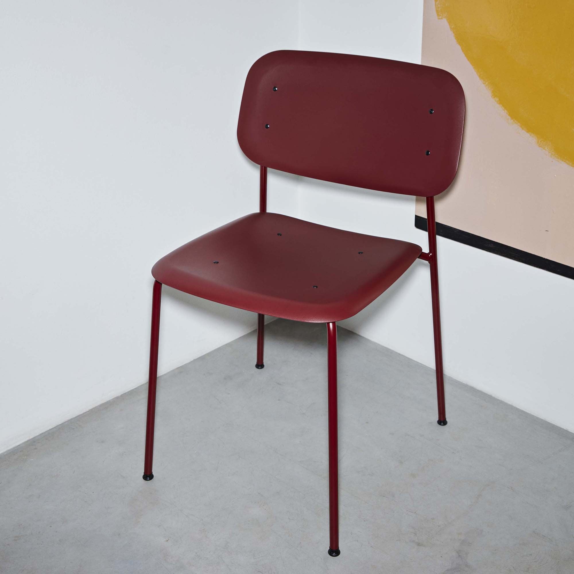 Soft Edge 45 scaun din plastic cu baza metalică