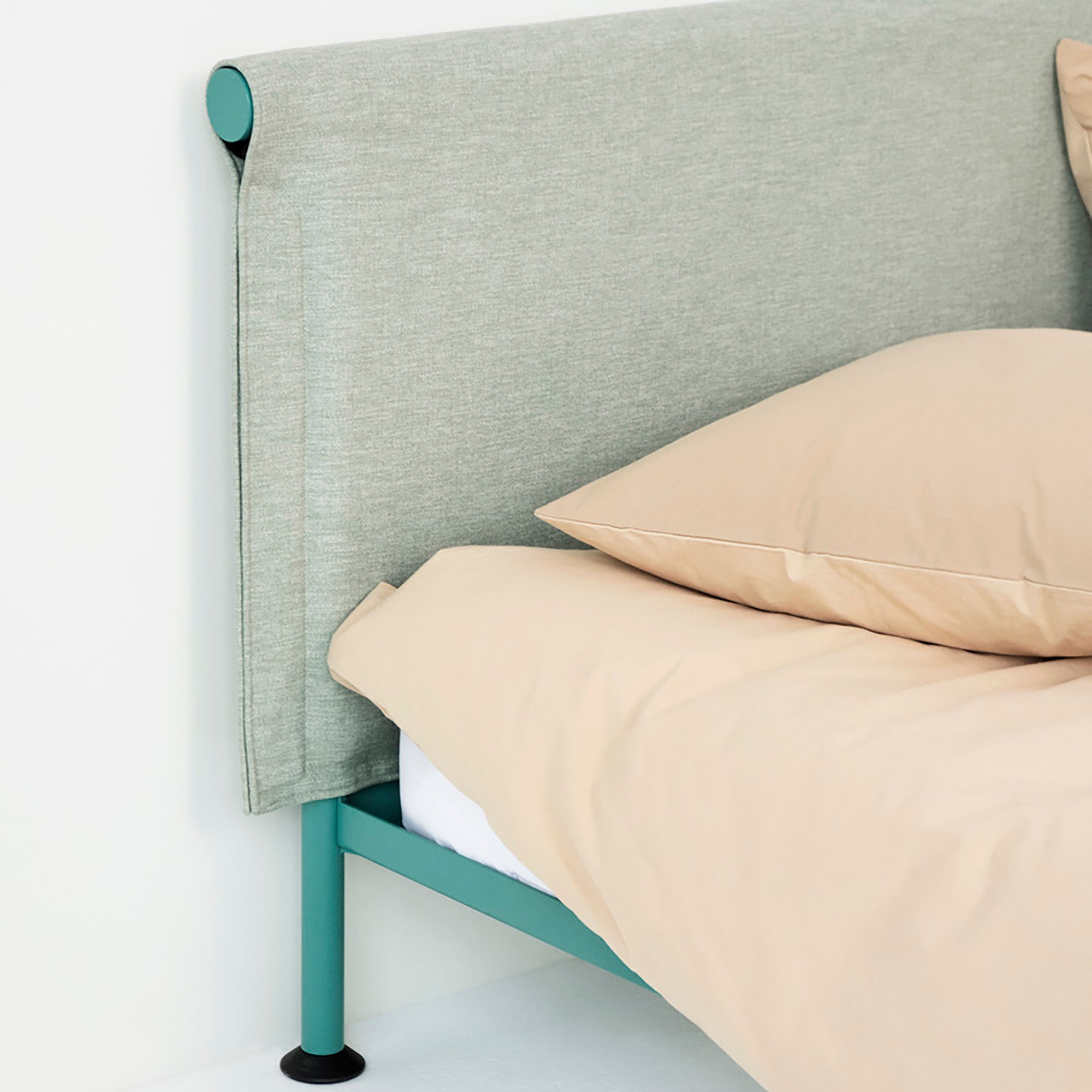 Tamoto, pat 160x200 cm