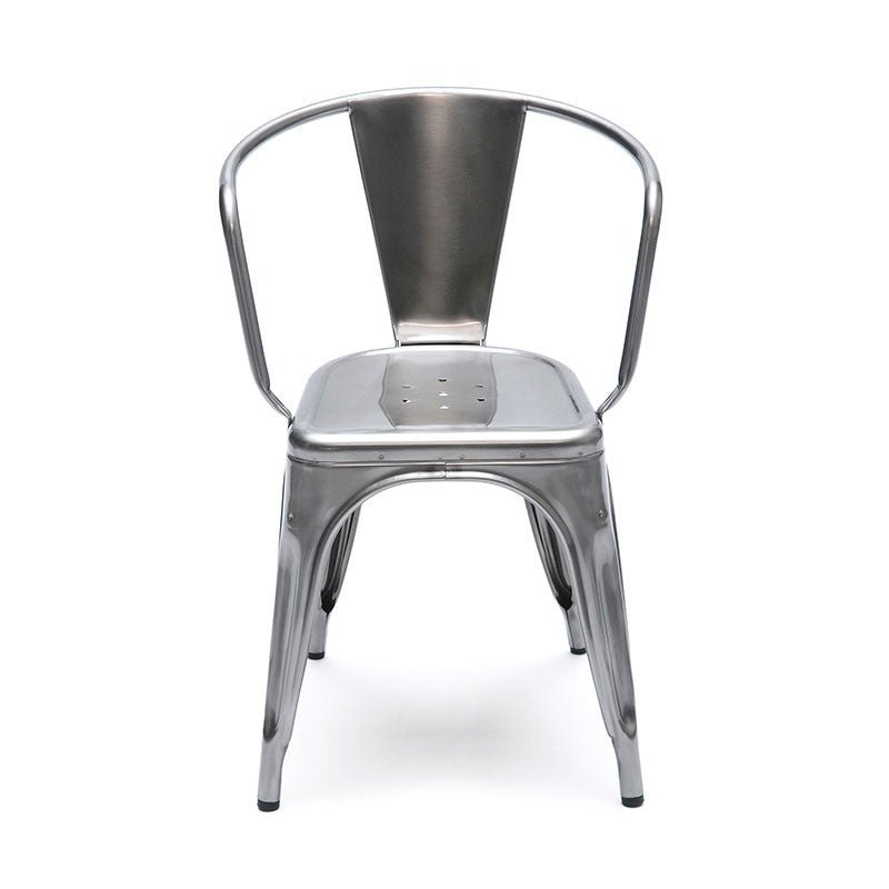 A56, un scaun cu brațe produs de Tolix (galvanizat lucios)