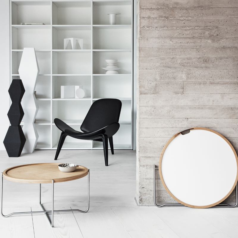 CH417 Tray Table măsuță de cafea