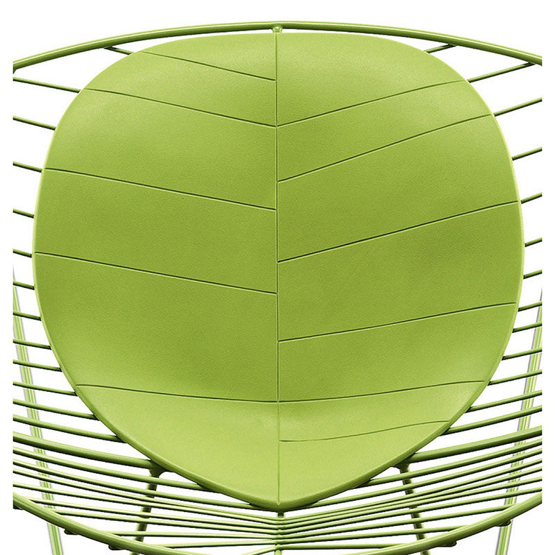 Leaf, un fotoliu lounge potrivit și pentru exterior, un best-seller Arper