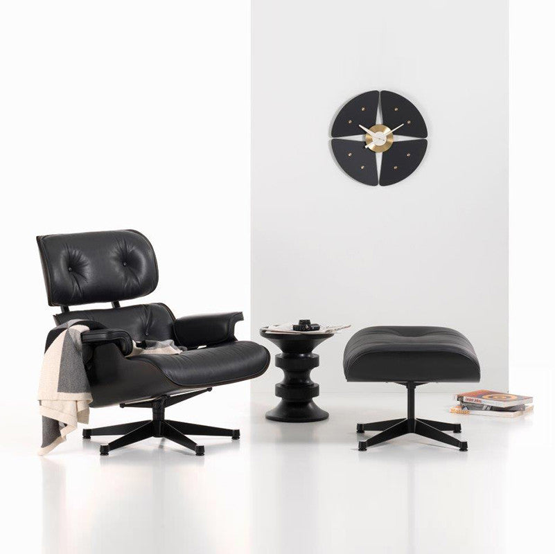 Petal, un ceas spectaculos creat de George Nelson pentru Vitra