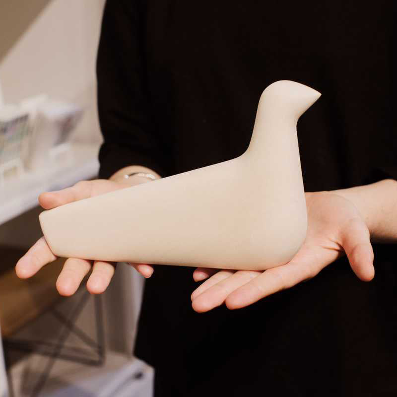 L'Oiseau figurină