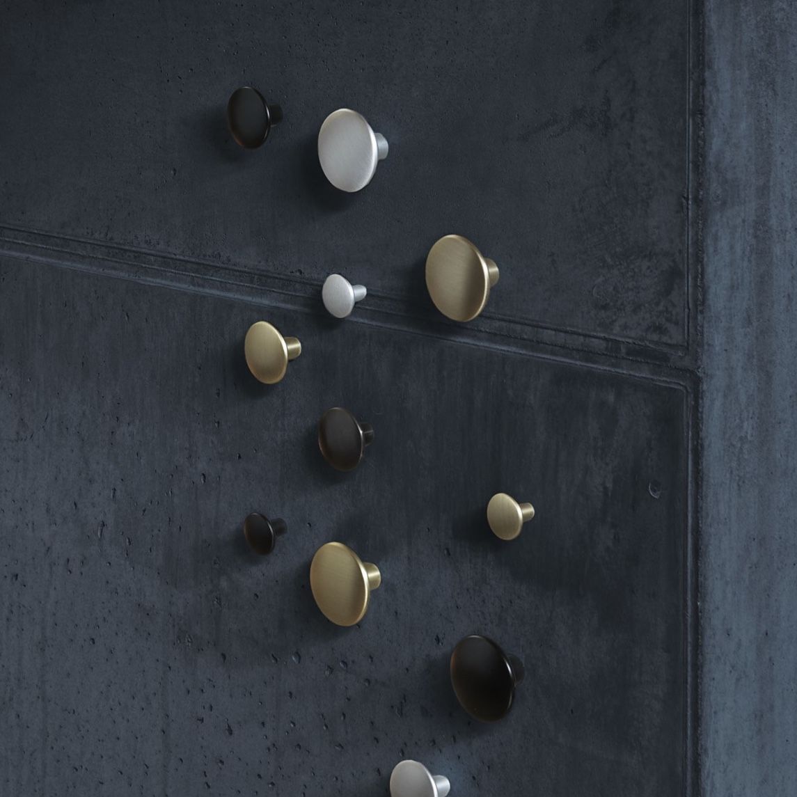 The Dots cuier metalic Ø5 cm