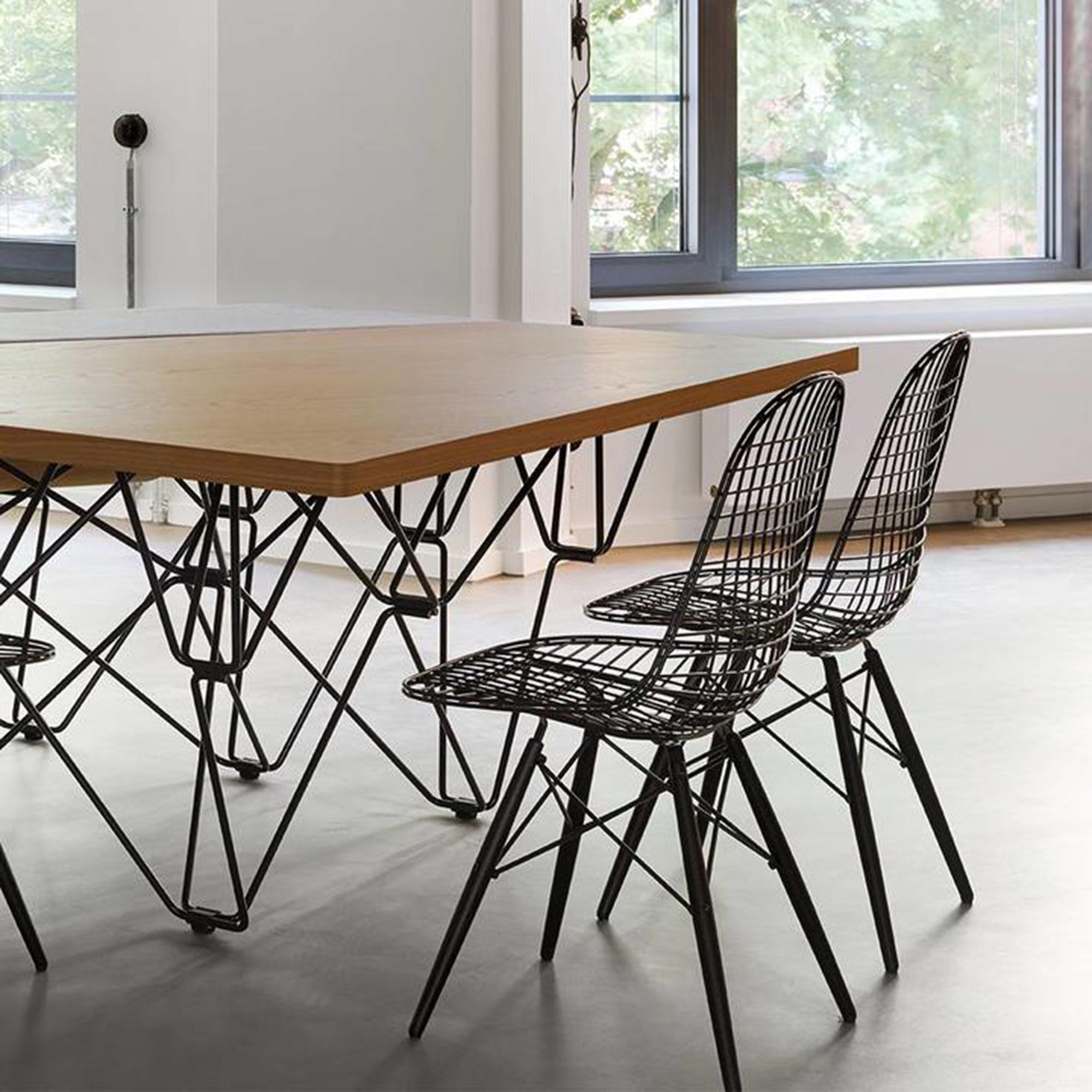 Eames Wire DKW scaun netapițat