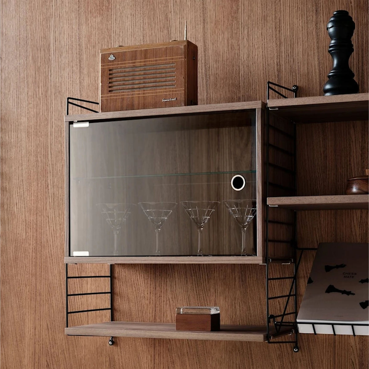 String Display Cabinet cu geam 58/30 cm