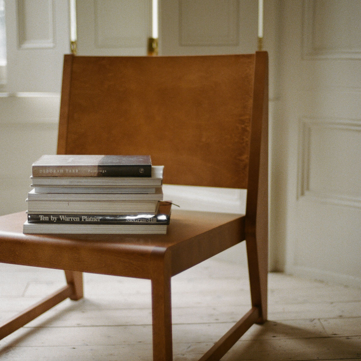 Easy Chair 01, fotoliu din lemn fără cotiere