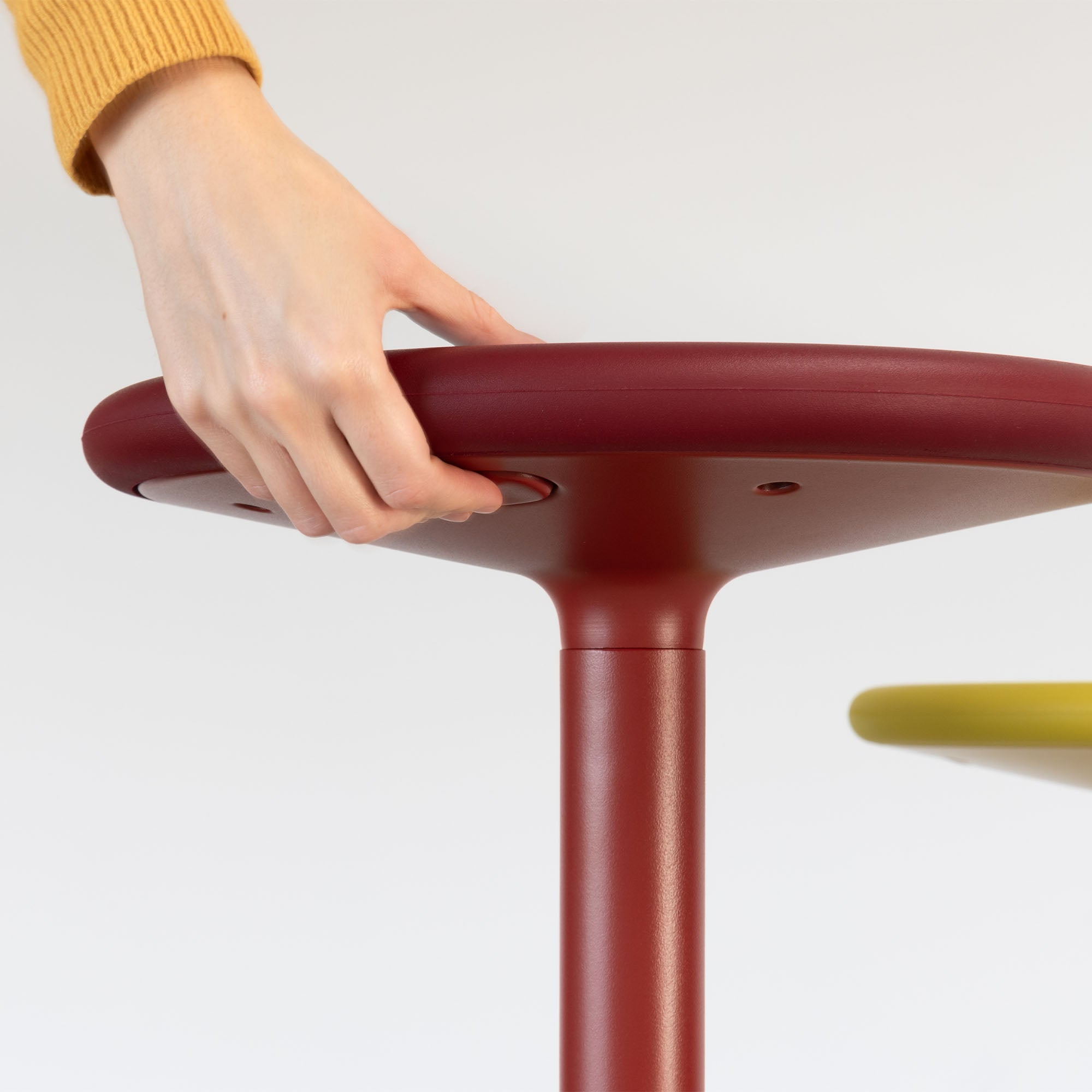 Tibu, scaun de bar rotativ H60/77 cm