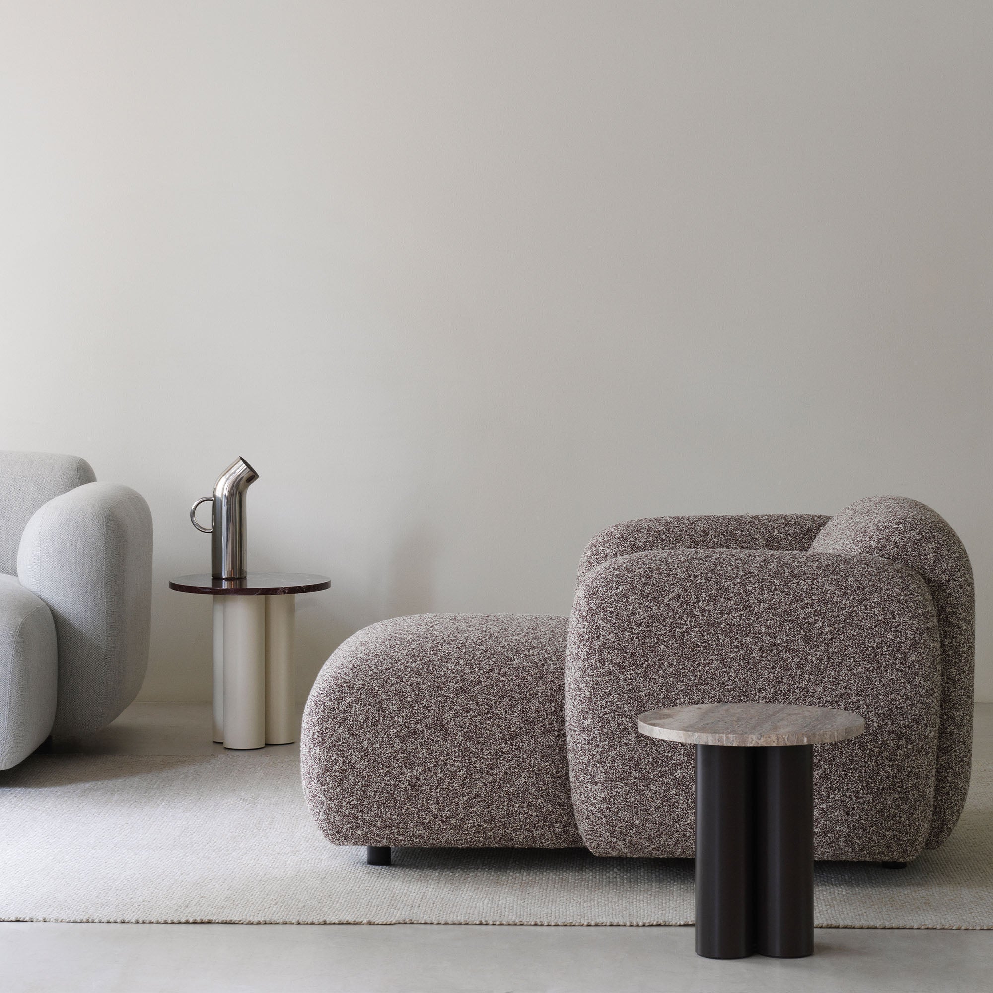 Dit Table Brown, măsuță