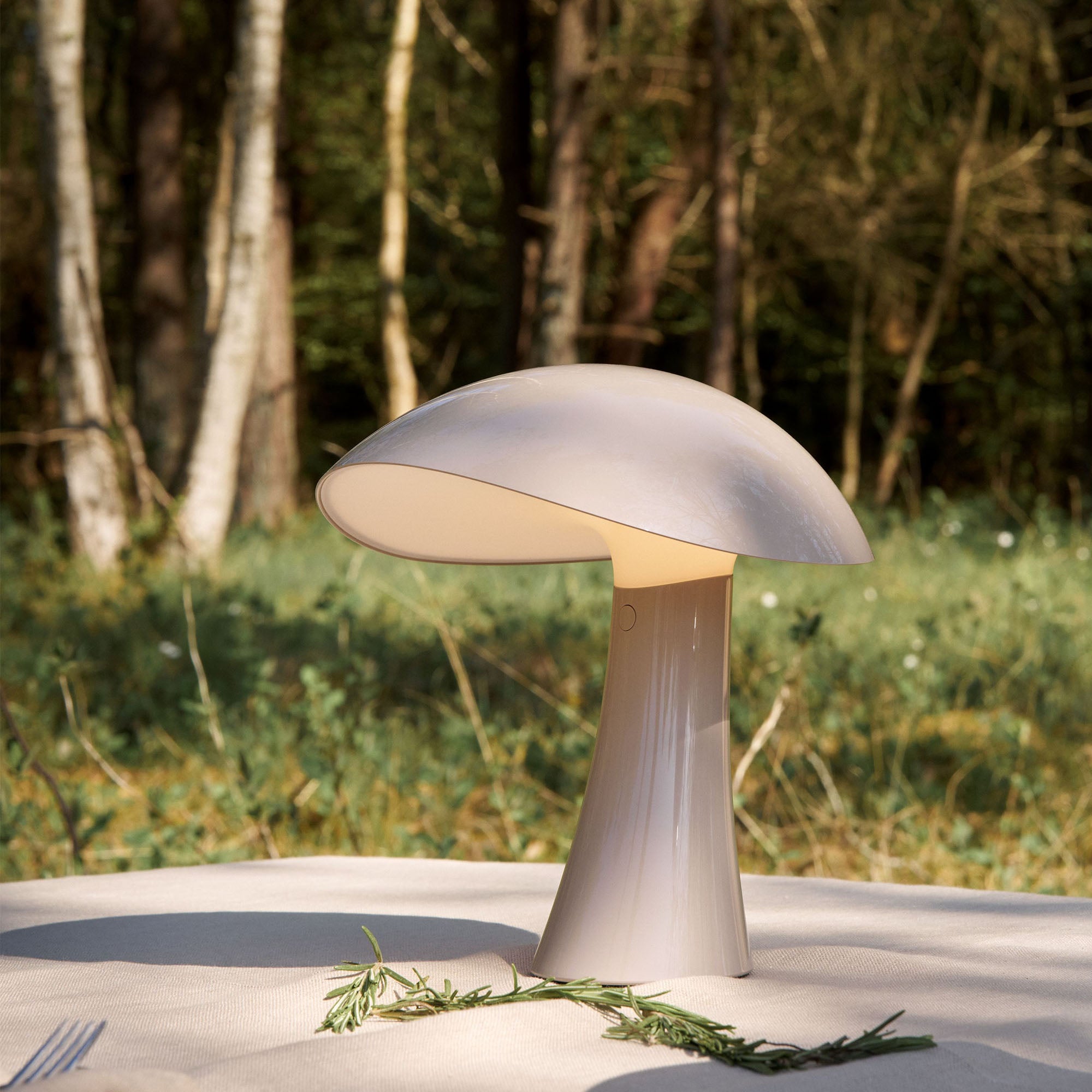 Rumee 220, lampă portabilă