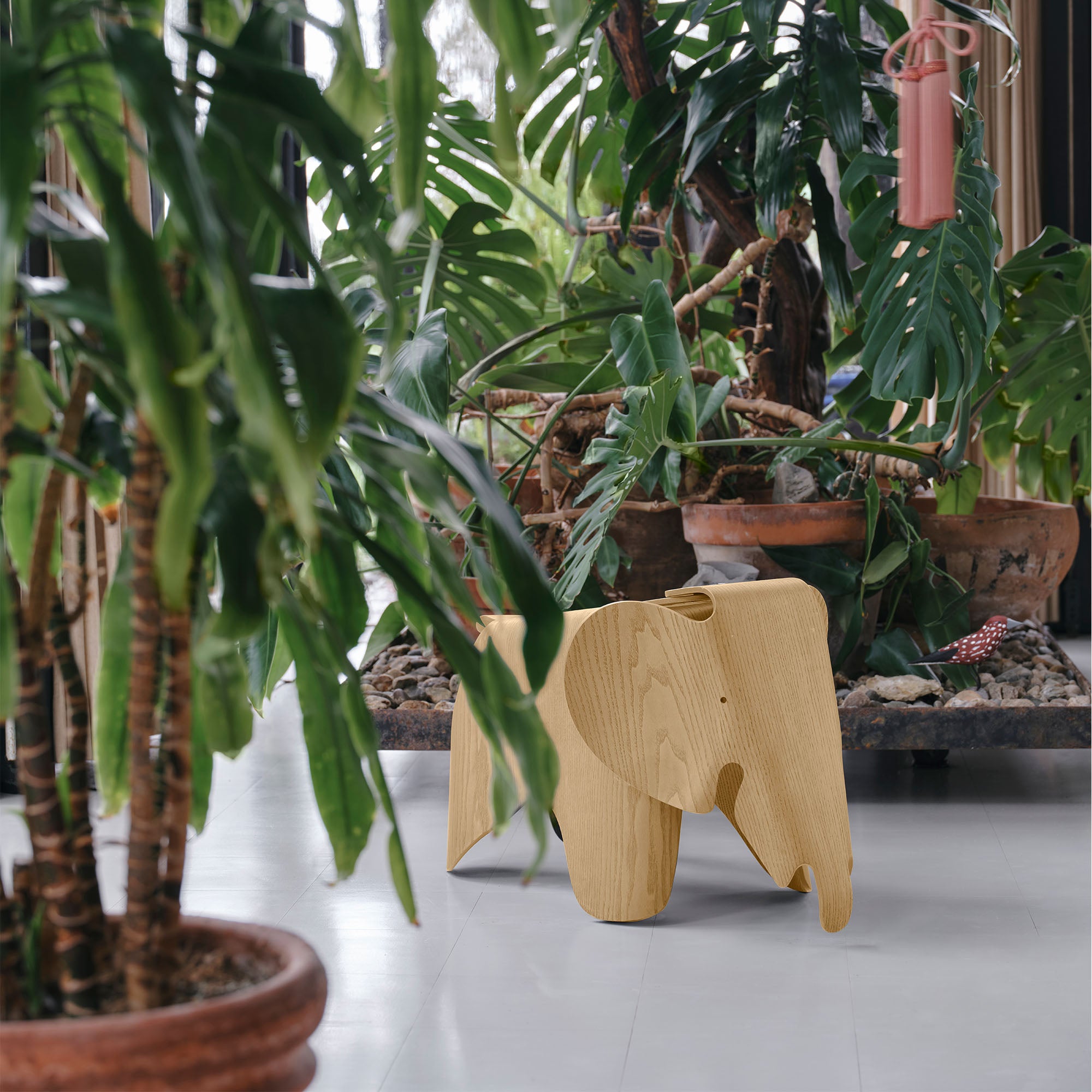 Eames Elephant plywood M