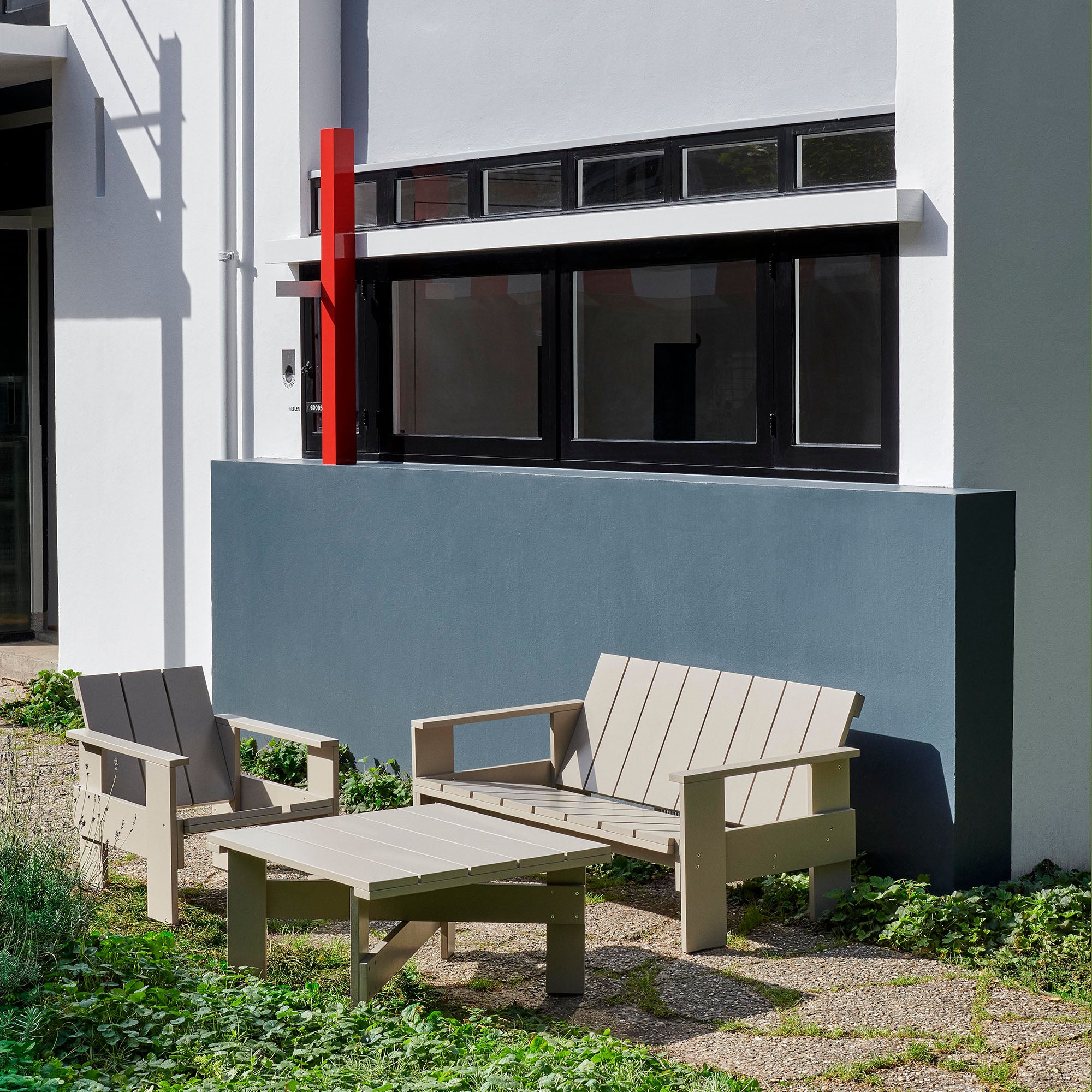 Crate Low Table, măsuță exterior 75x75 cm