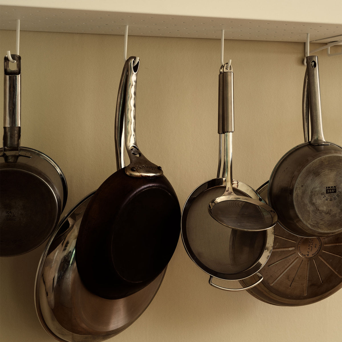 String Hooks