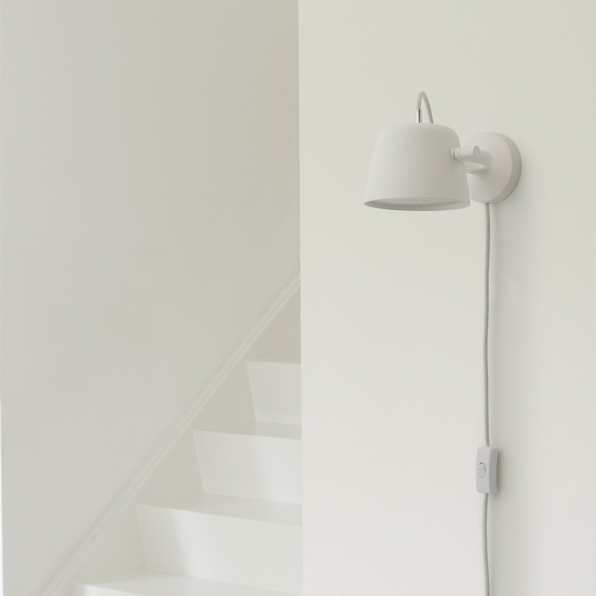 Tub Wall Lamp, lampă de perete