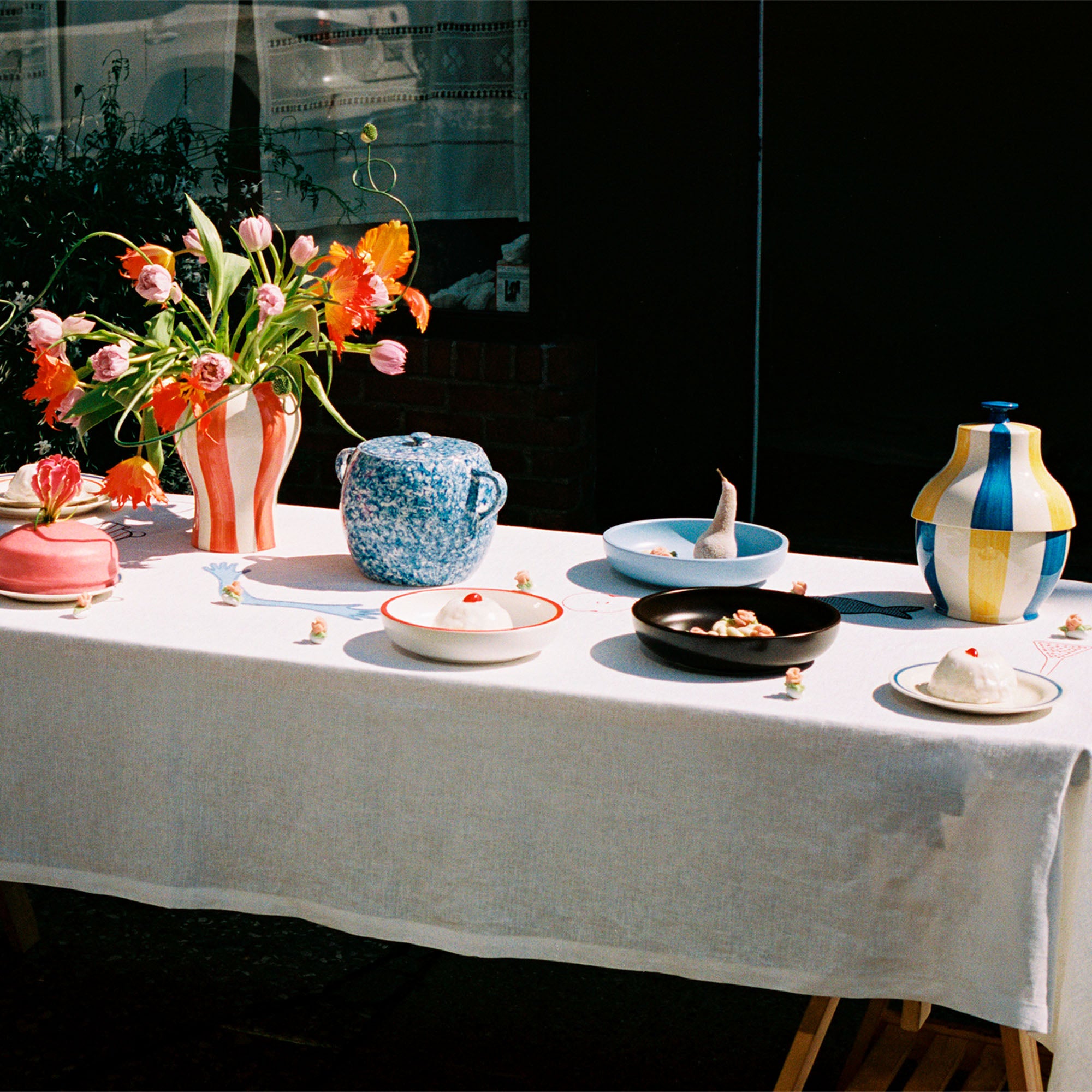 Sobremesa Serving Bowl Medium, bol din ceramică