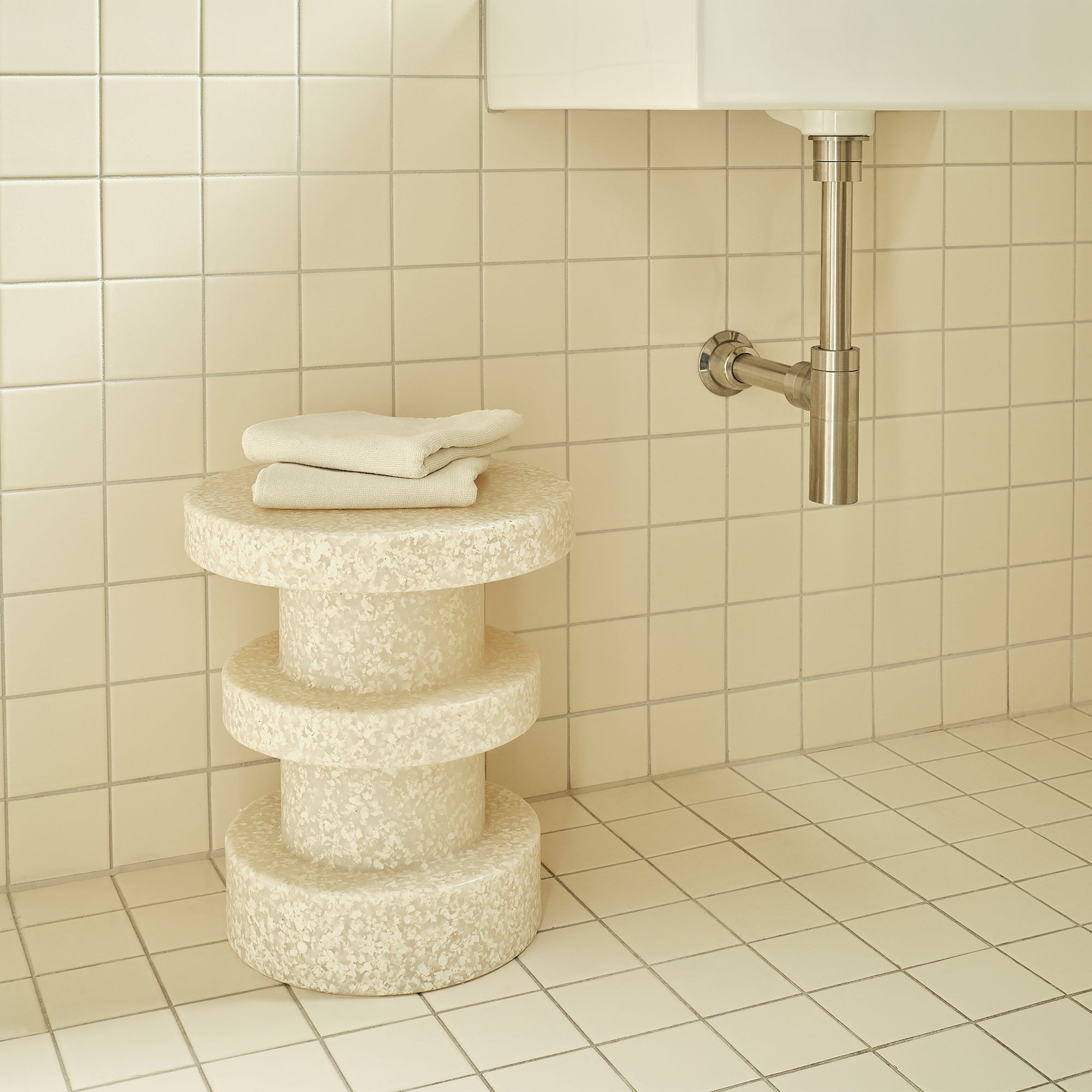 Bit Stool Stack, taburet