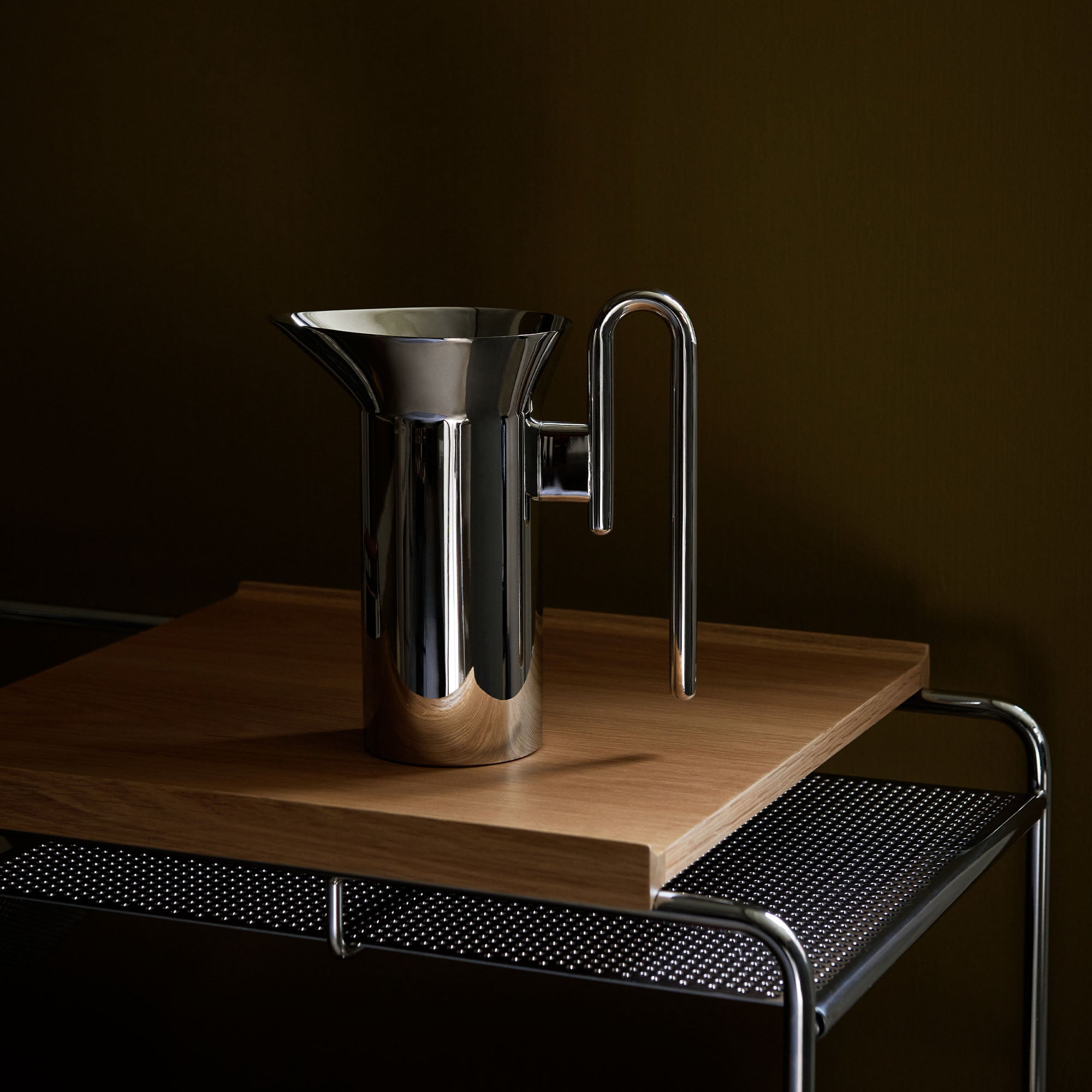 Momento JH38 Jug, carafă metalică