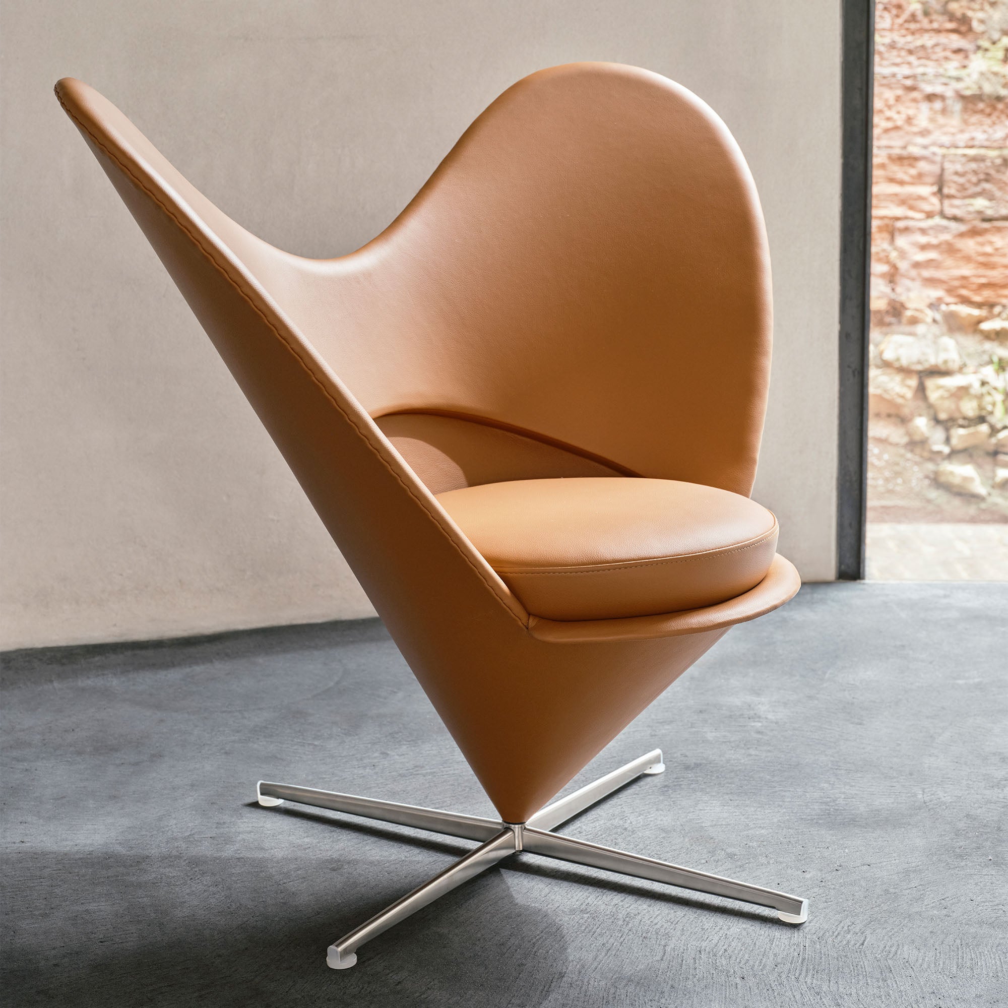 Heart Cone Chair fotoliu